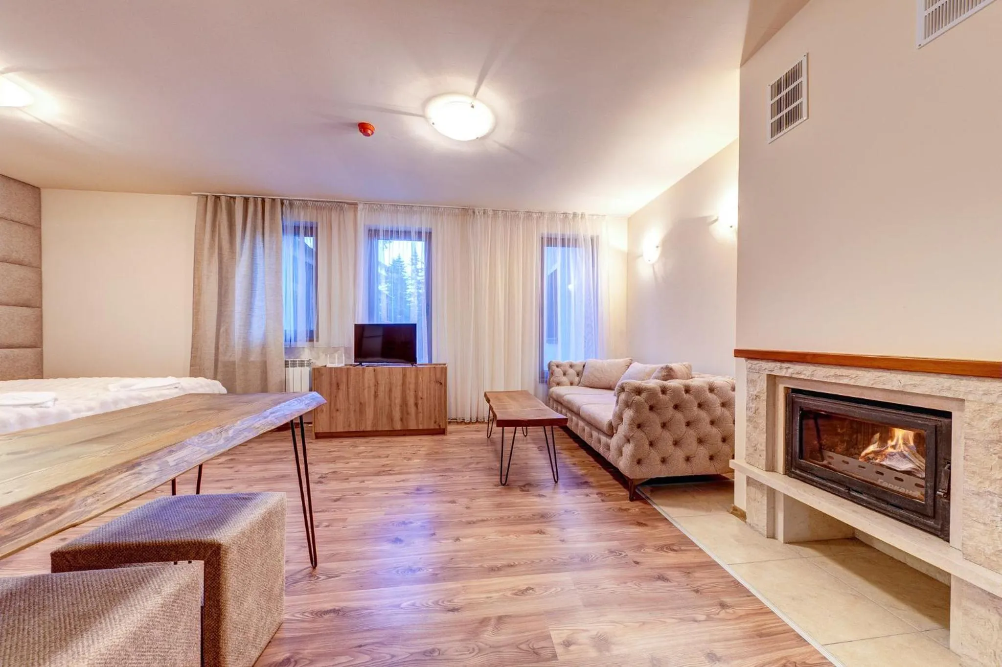 Bed in Grand Resort Pamporovo Apartments