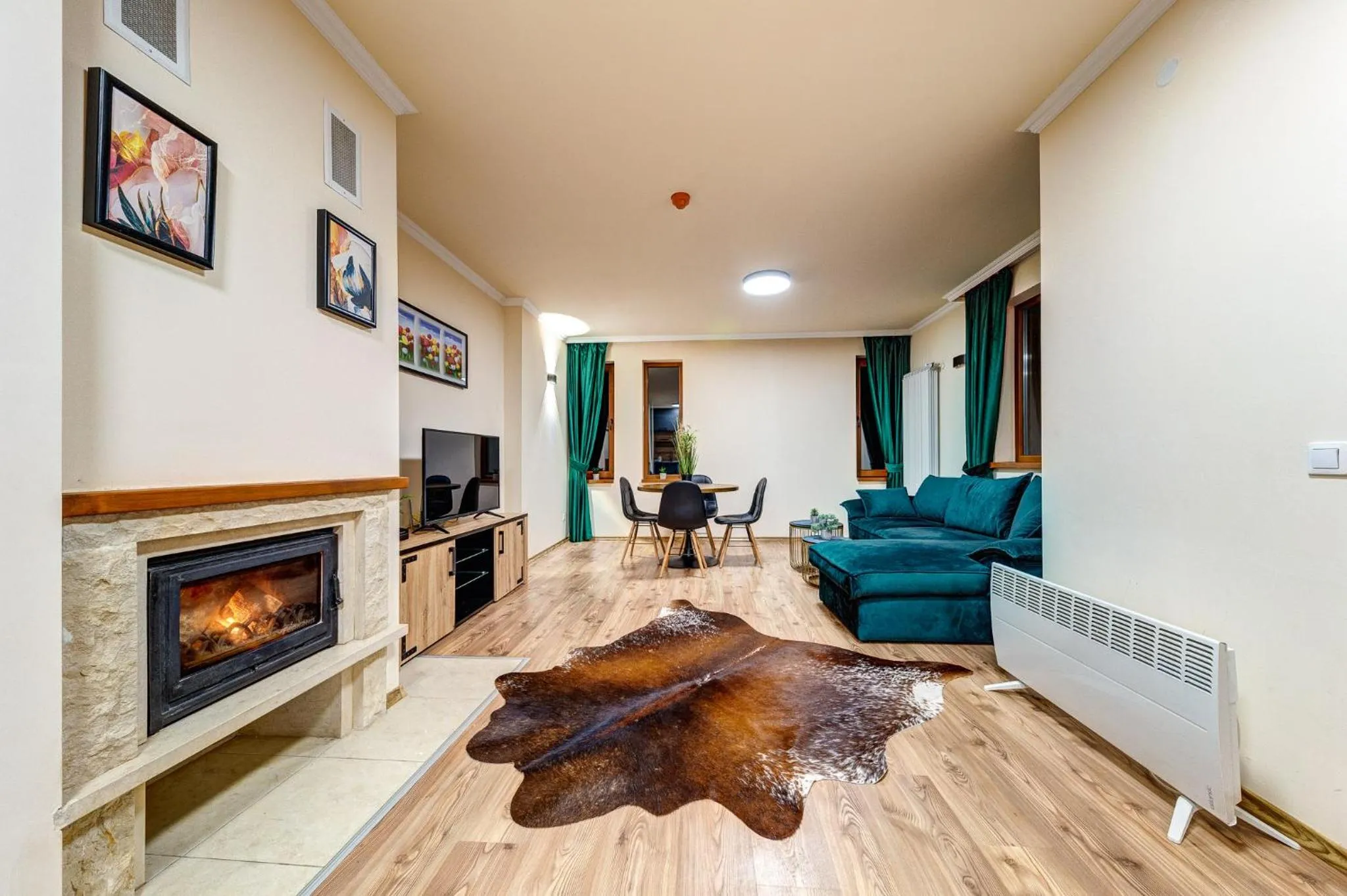 Communal lounge/ TV room in Grand Resort Pamporovo Apartments