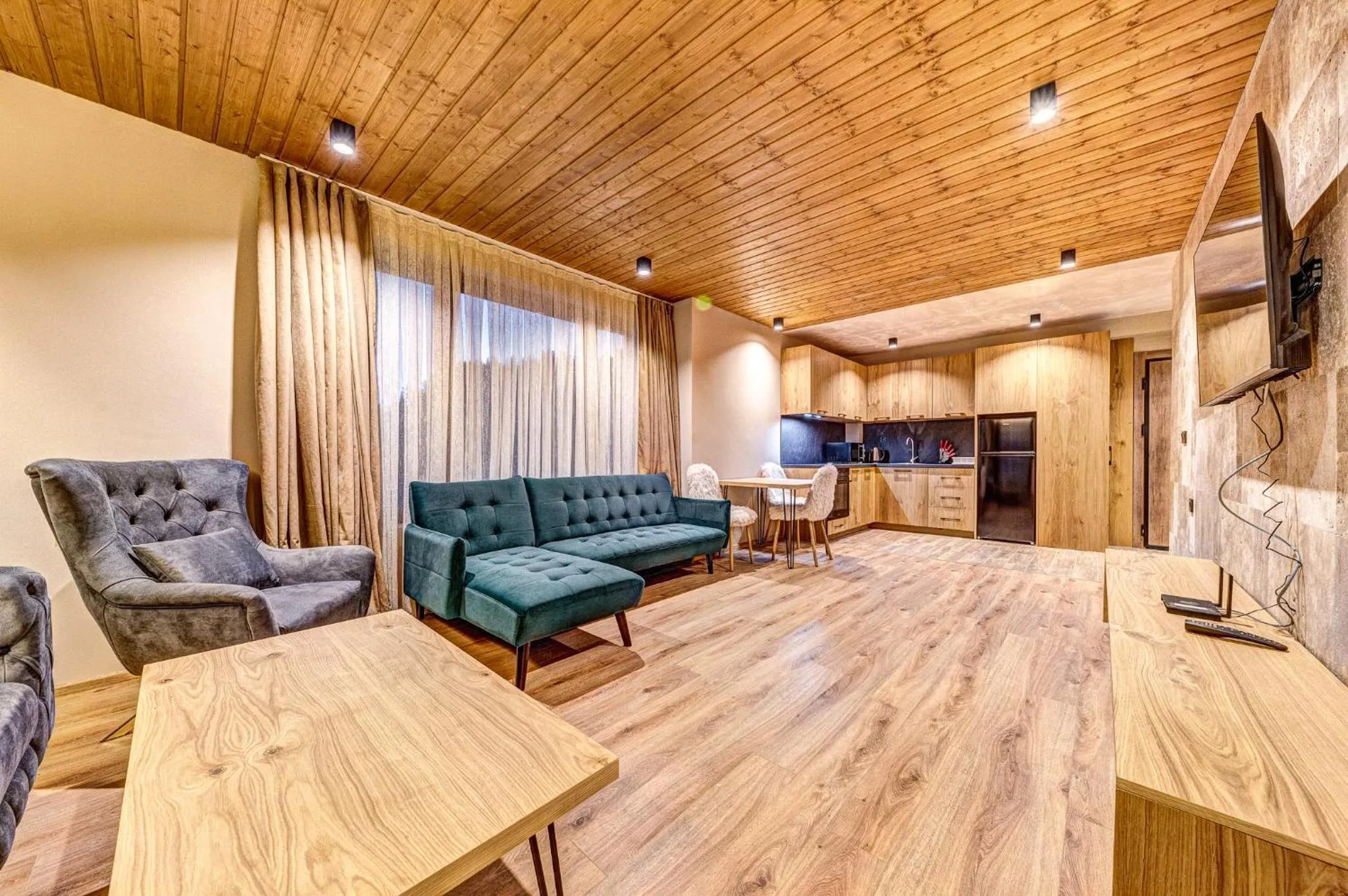 TV and multimedia in Grand Resort Pamporovo Apartments