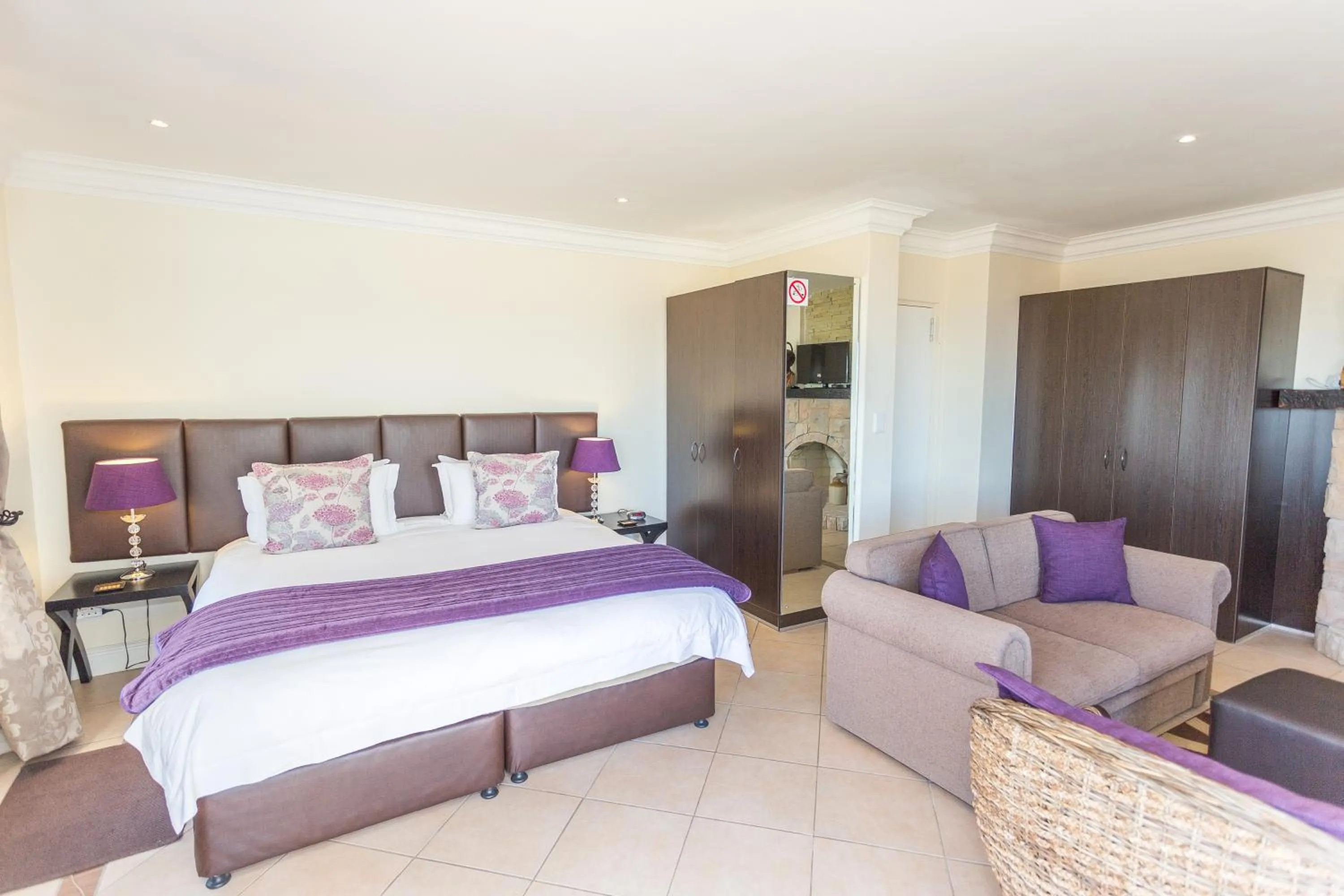 Bed in Blue Horizon Guest House