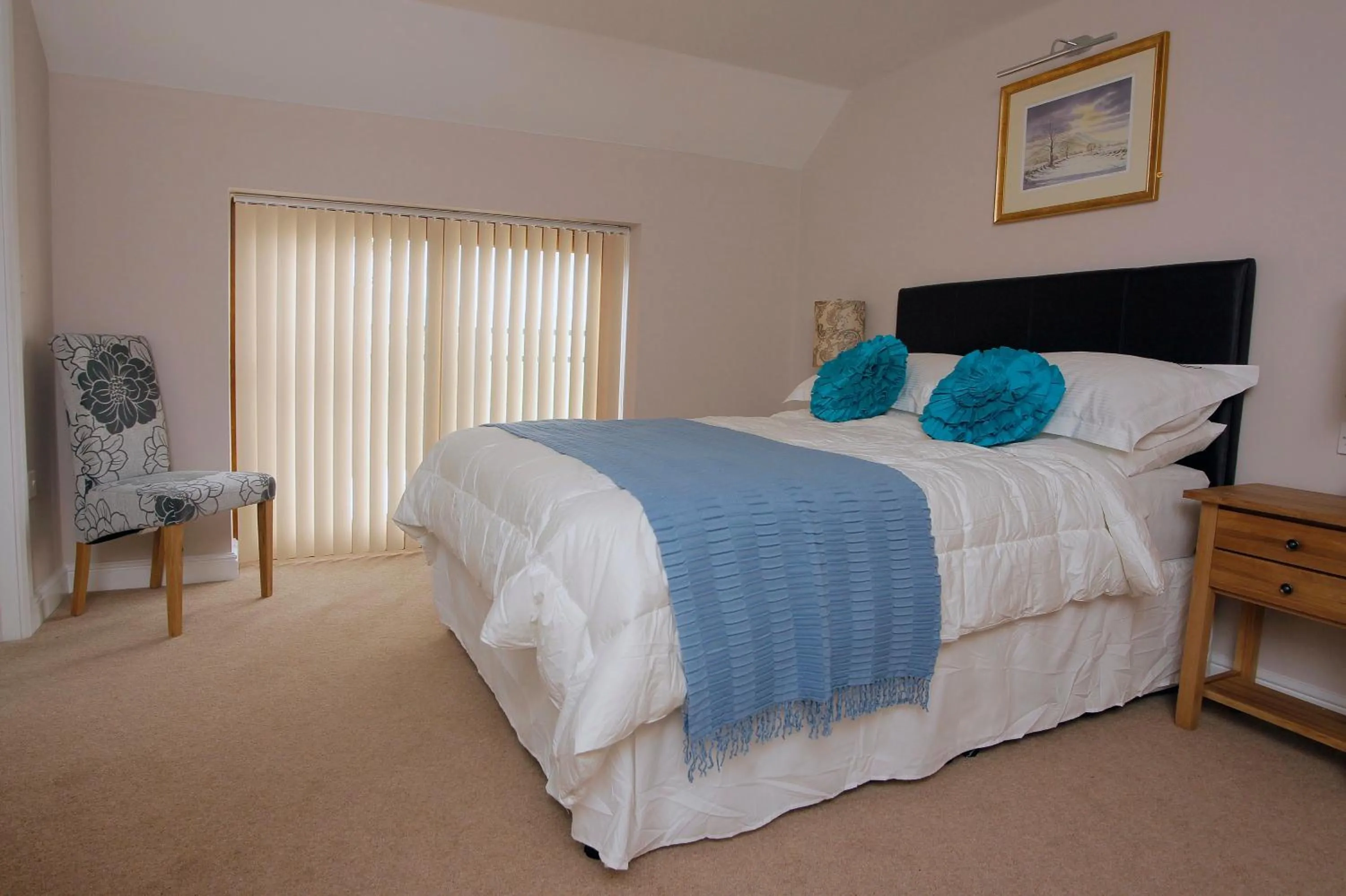 Bed in The Huntsman Inn of Little Wenlock