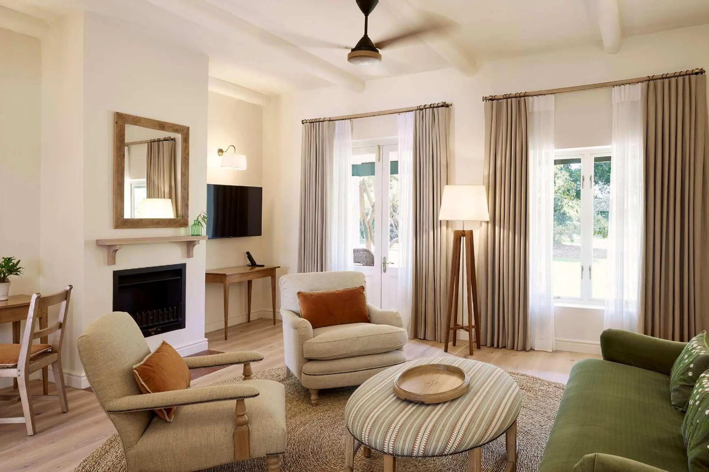 TV and multimedia in Spier Hotel and Wine Farm