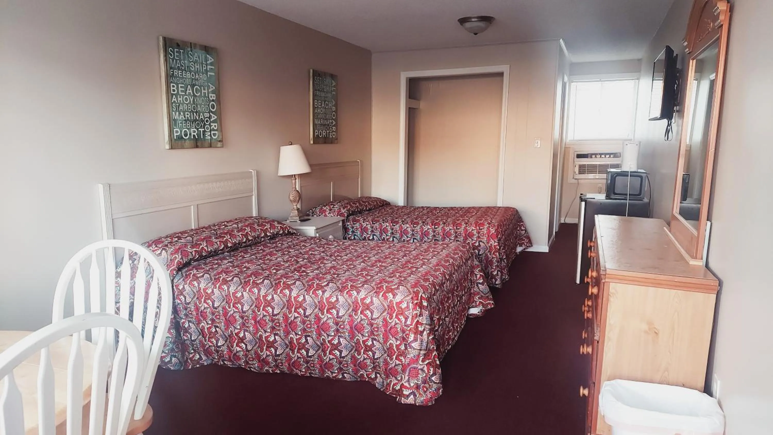 Dolphin Lane Motel