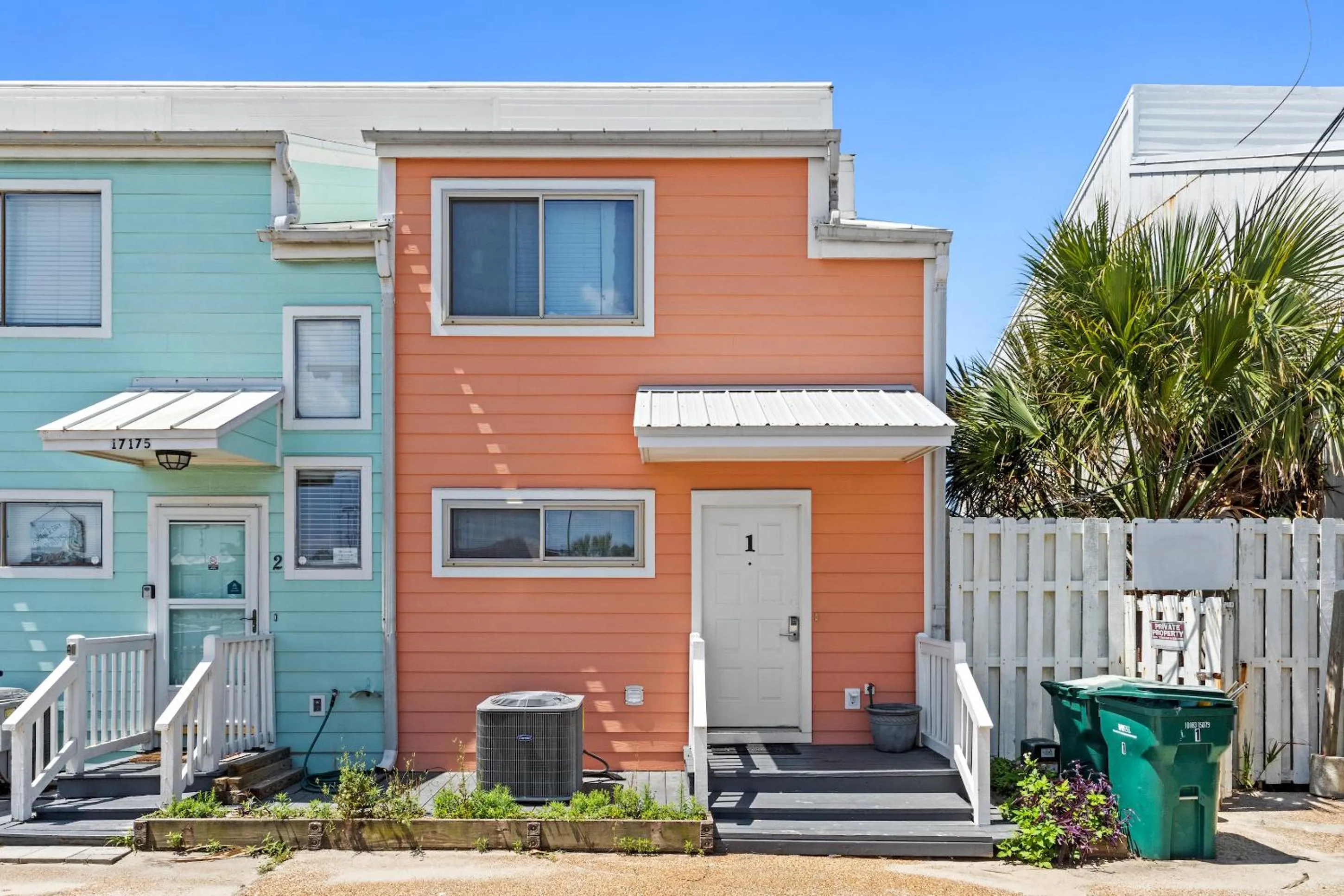 Property building in Premier Townhomes by Panhandle Getaways