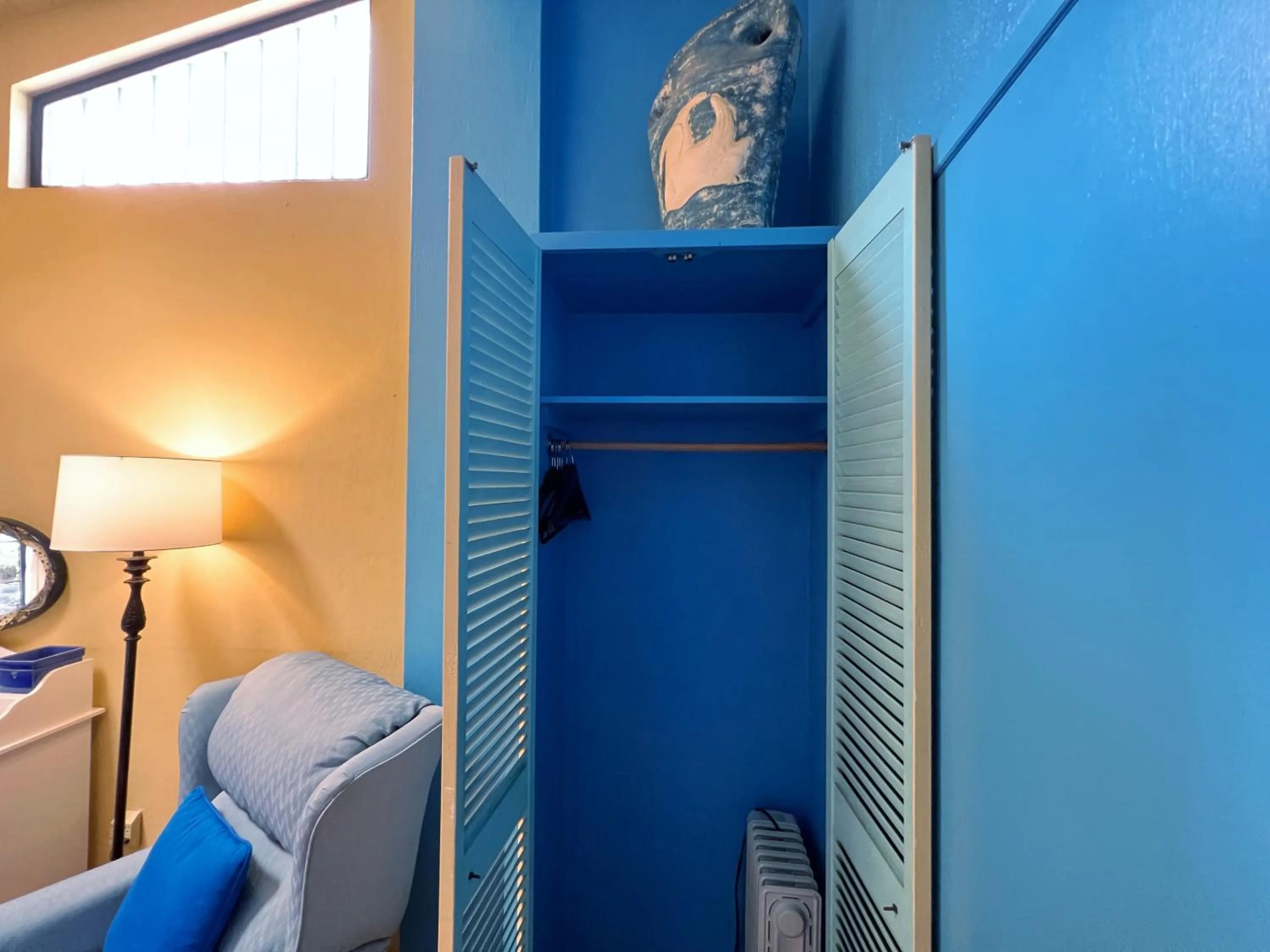 Bed in Estrellita's Bed & Breakfast