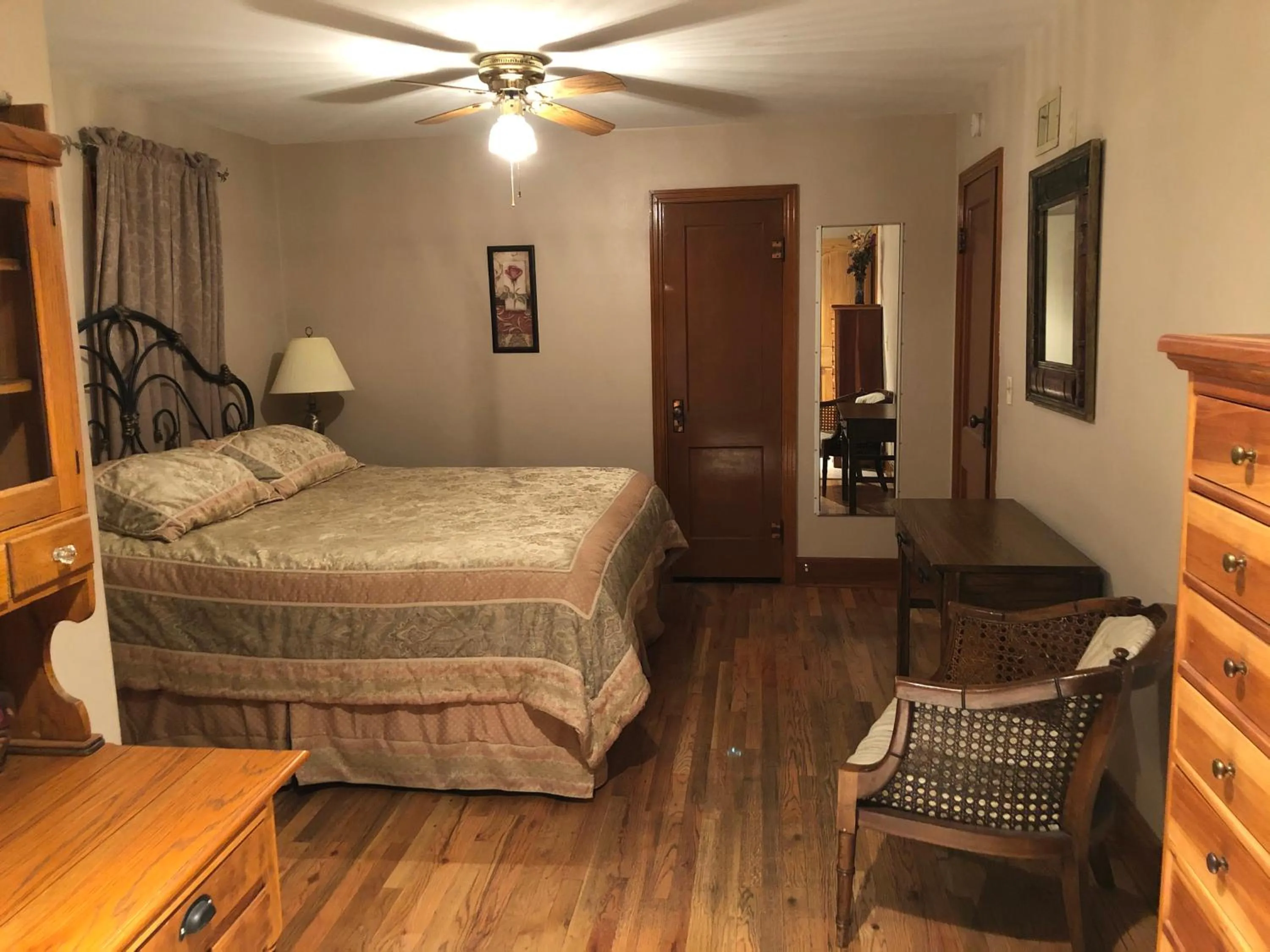 First Deadwood Cottages