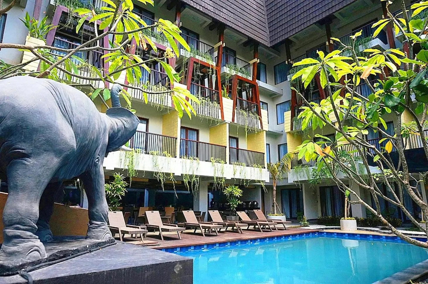 Swimming pool in Serela Legian by KAGUM Hotels