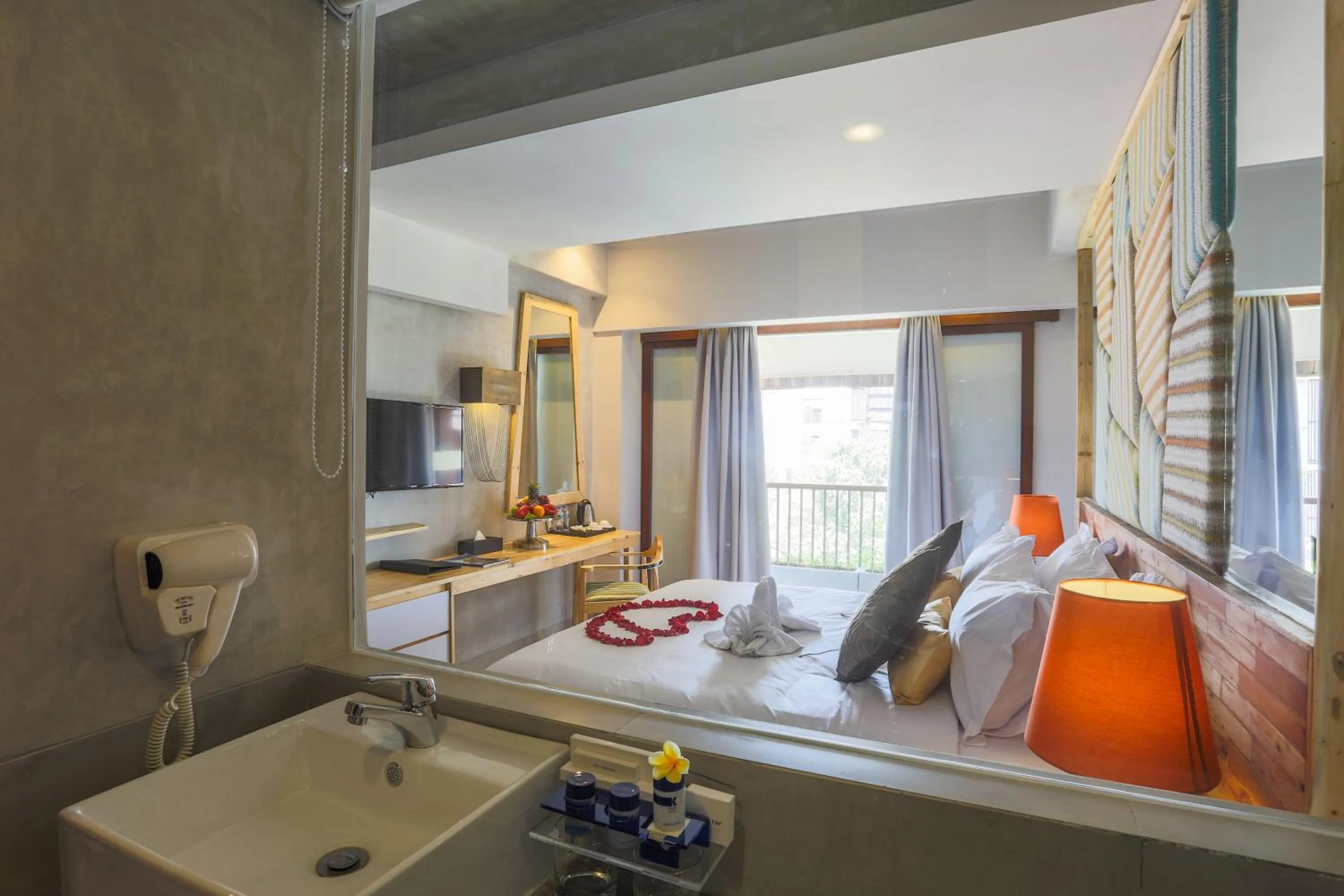 Bedroom in Serela Legian by KAGUM Hotels