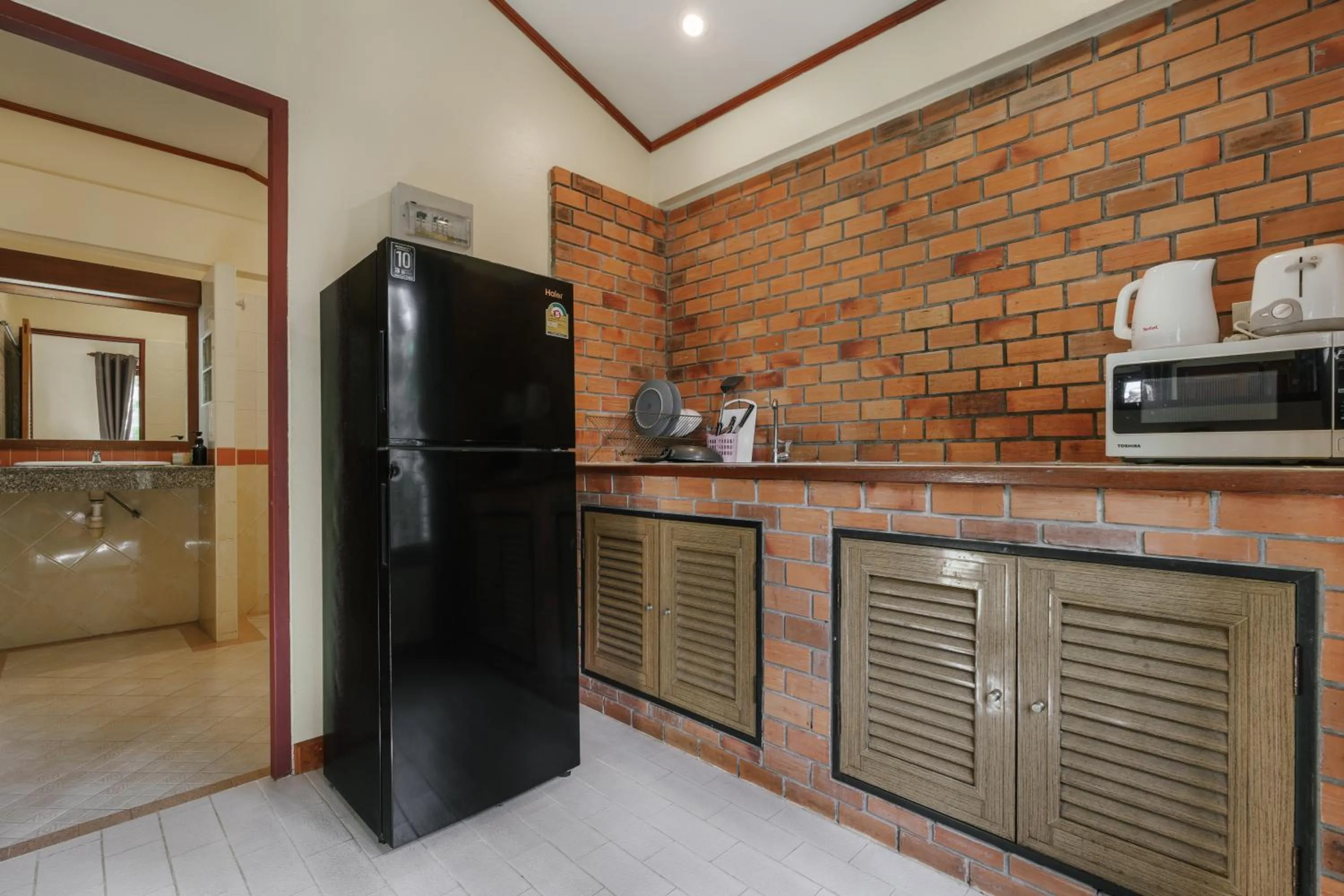 Kitchen or kitchenette in Palm Village