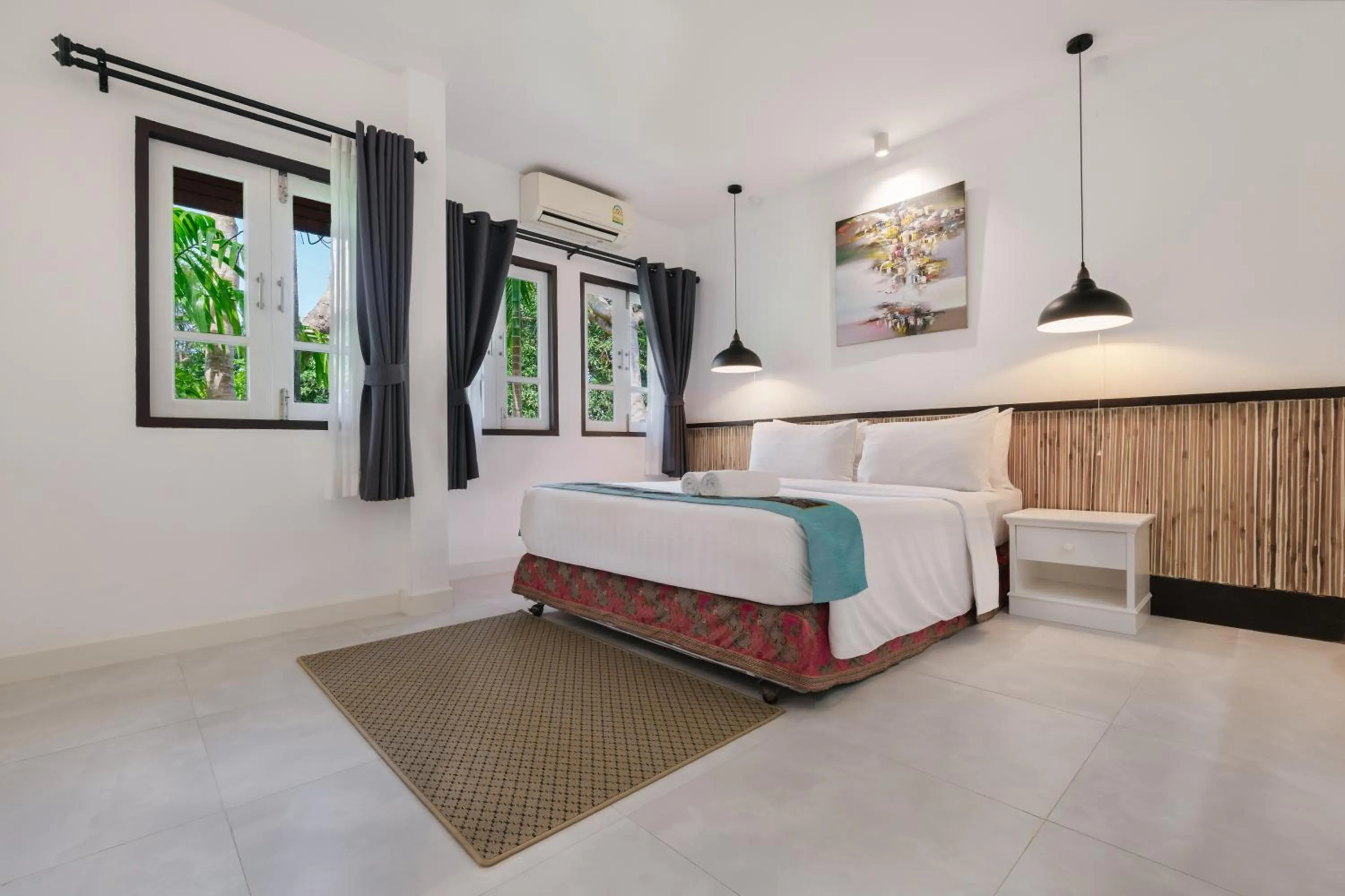 Bedroom, Bed in Palm Village