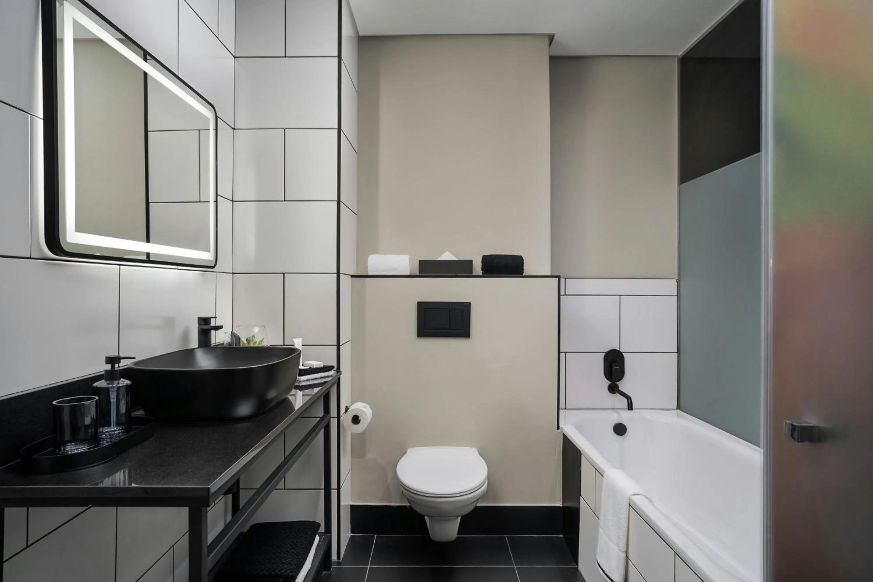 Bathroom in Protea Hotel by Marriott Cape Town Waterfront Breakwater Lodge