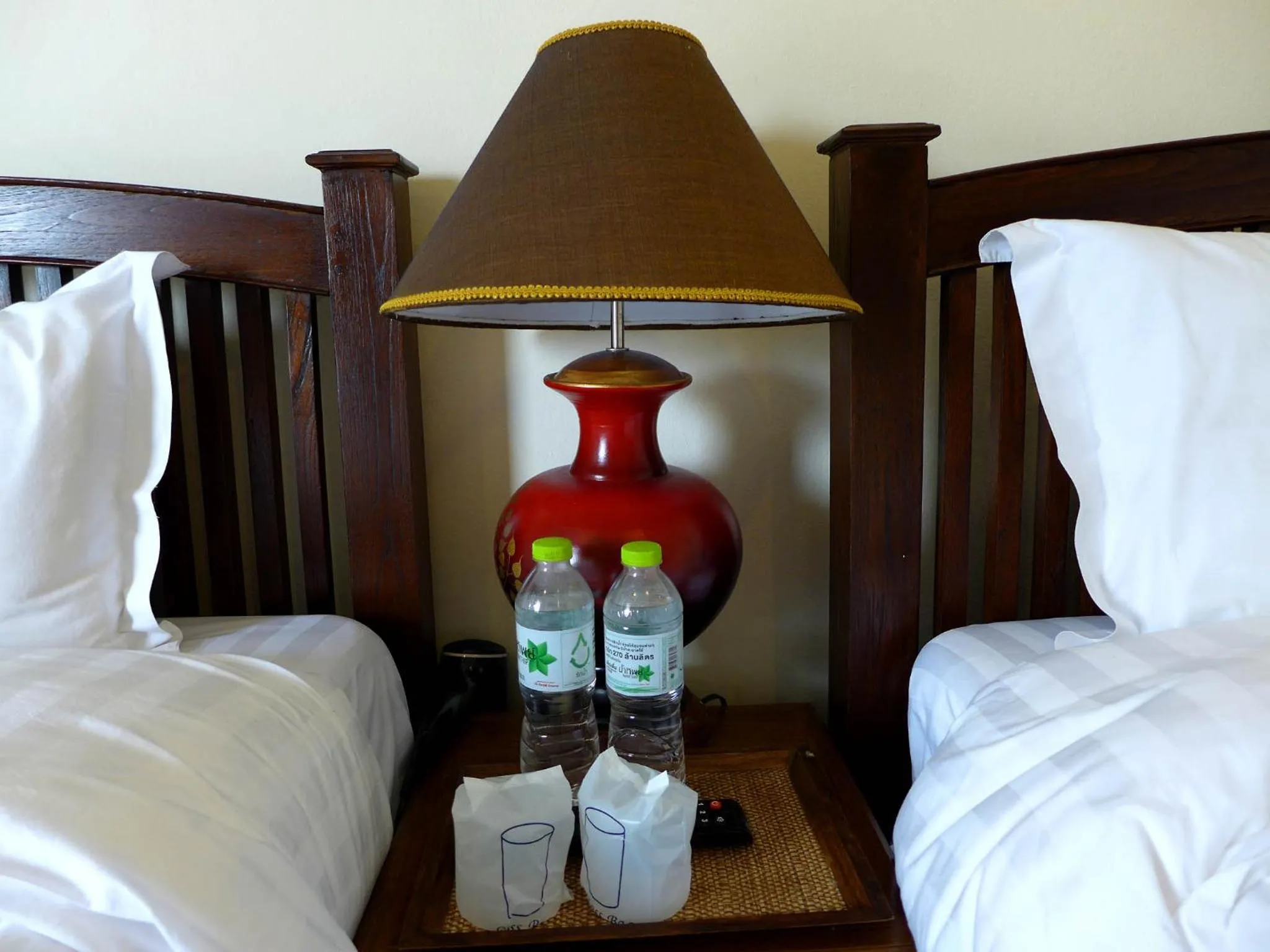 Decorative detail, Bed in Yi's Garden Villa