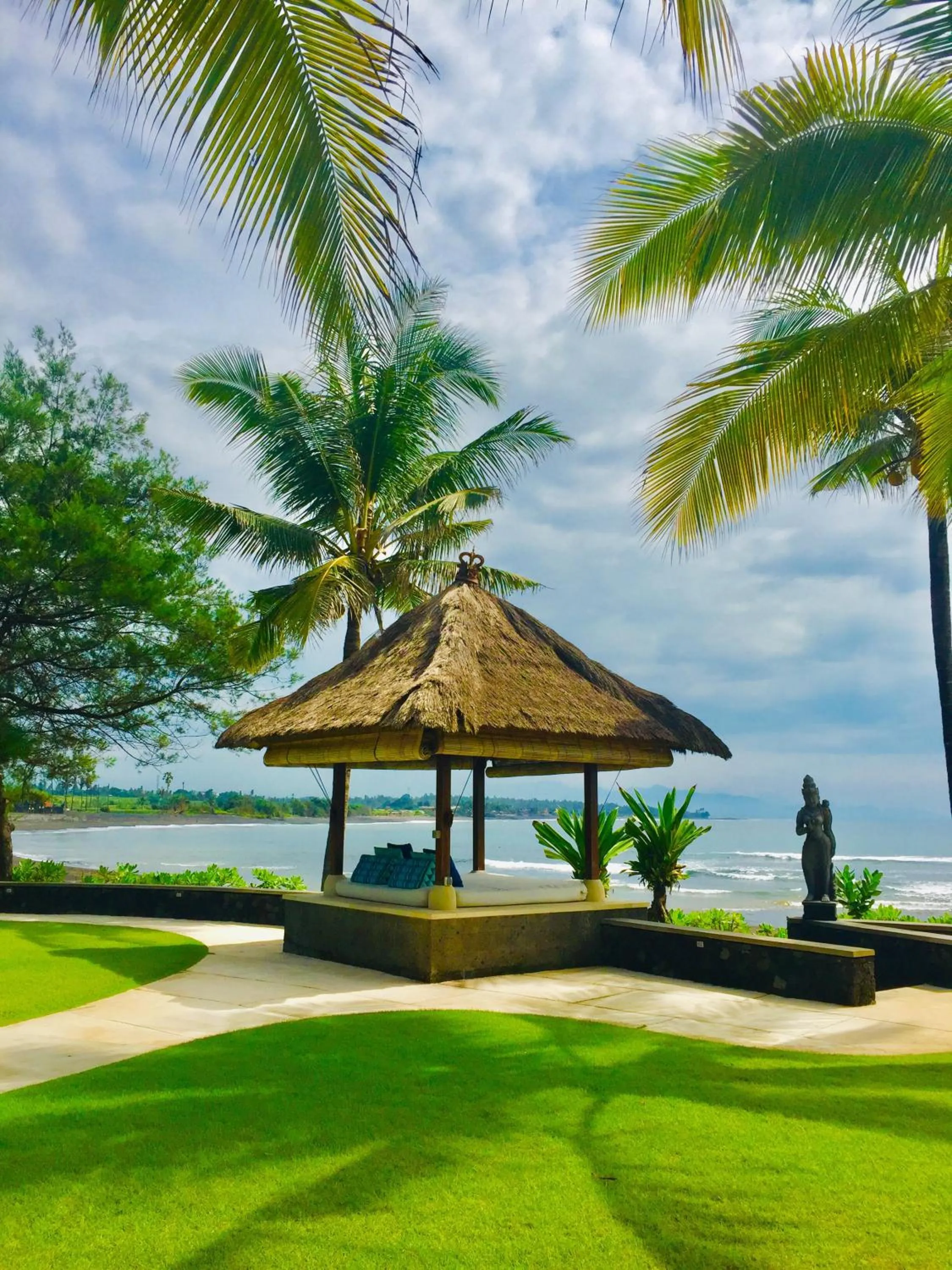 Garden in Anapuri Villas