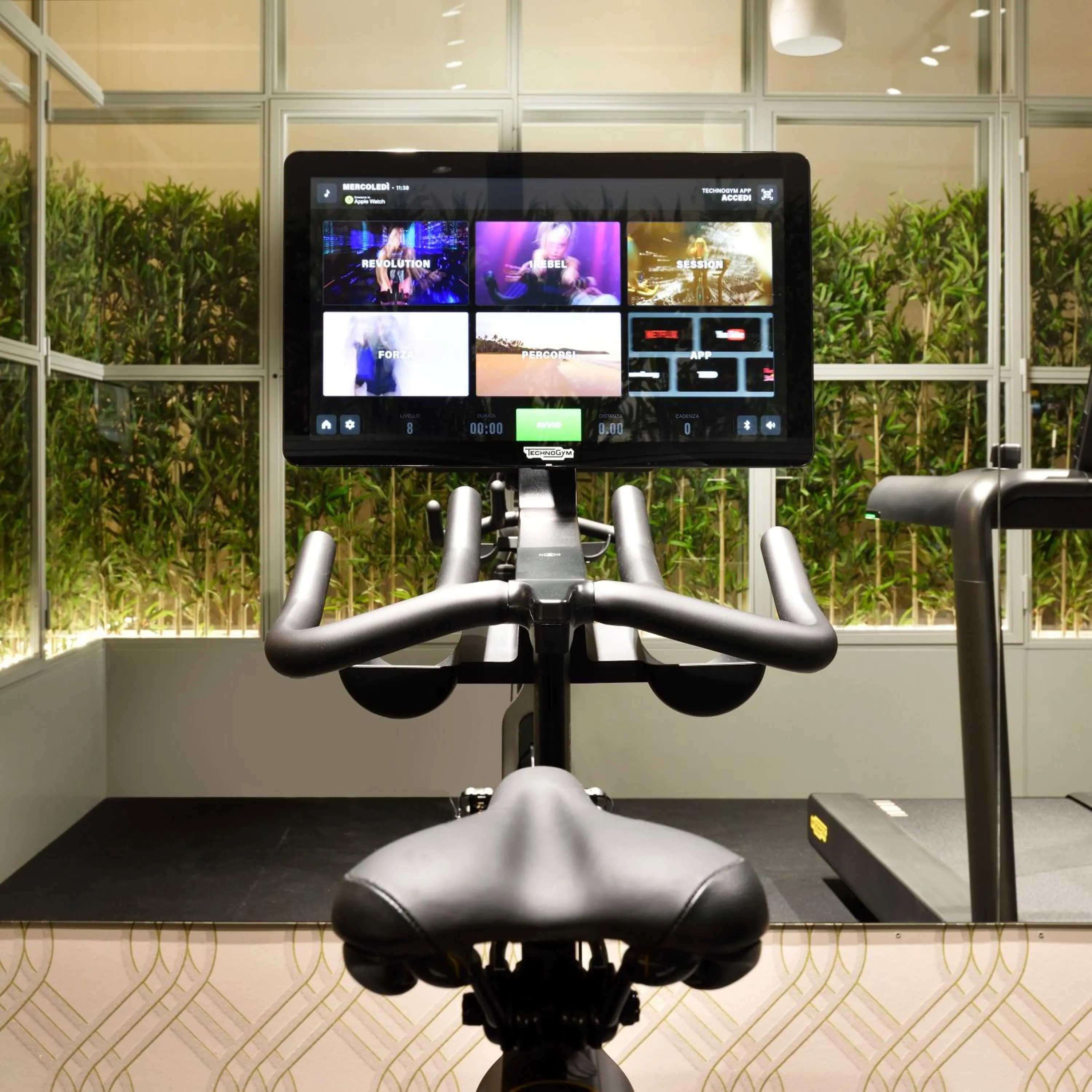 Fitness centre/facilities in Lifestyle Suites Rome