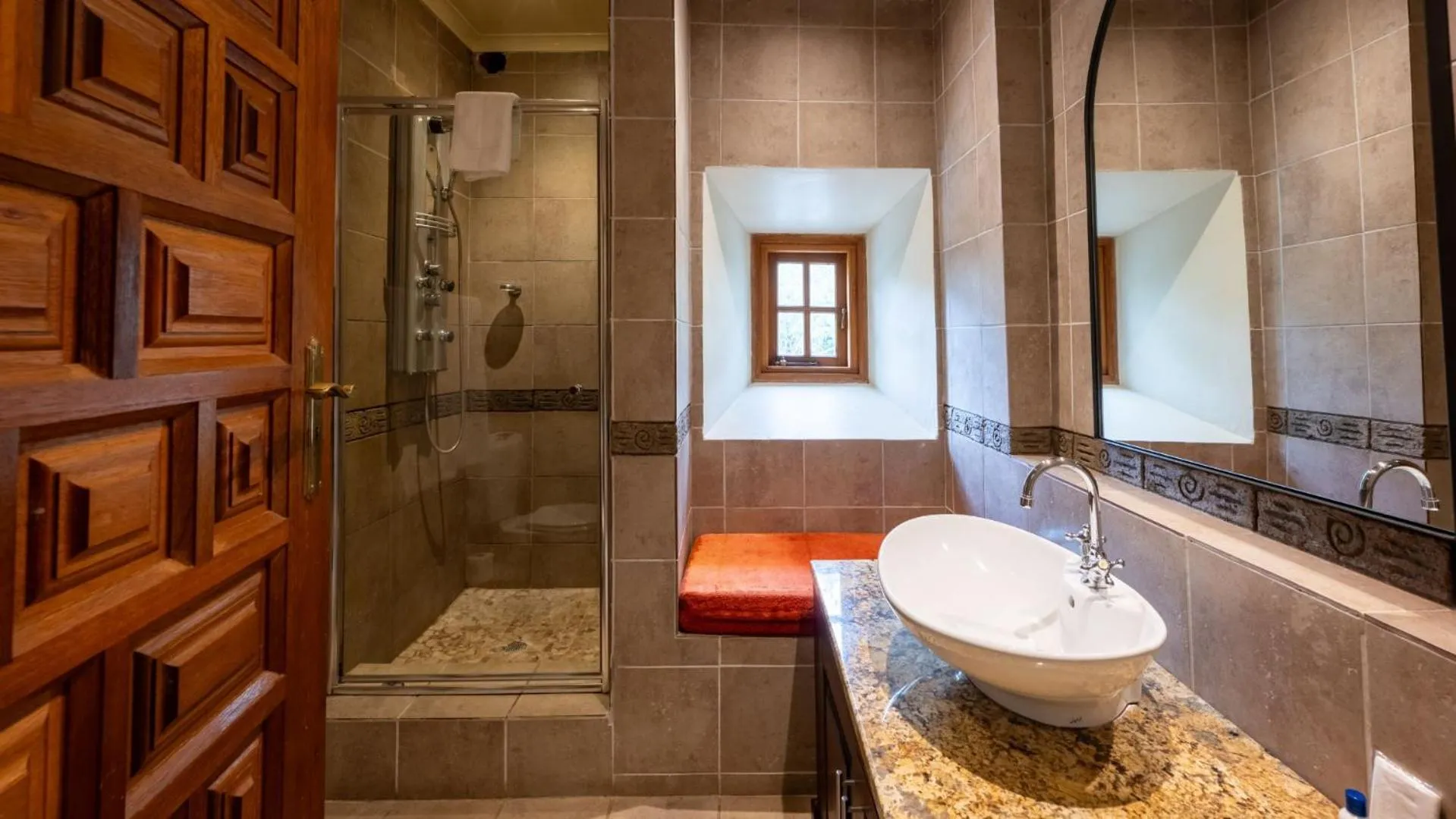 Shower in ANEW Resort Hazyview Kruger Park