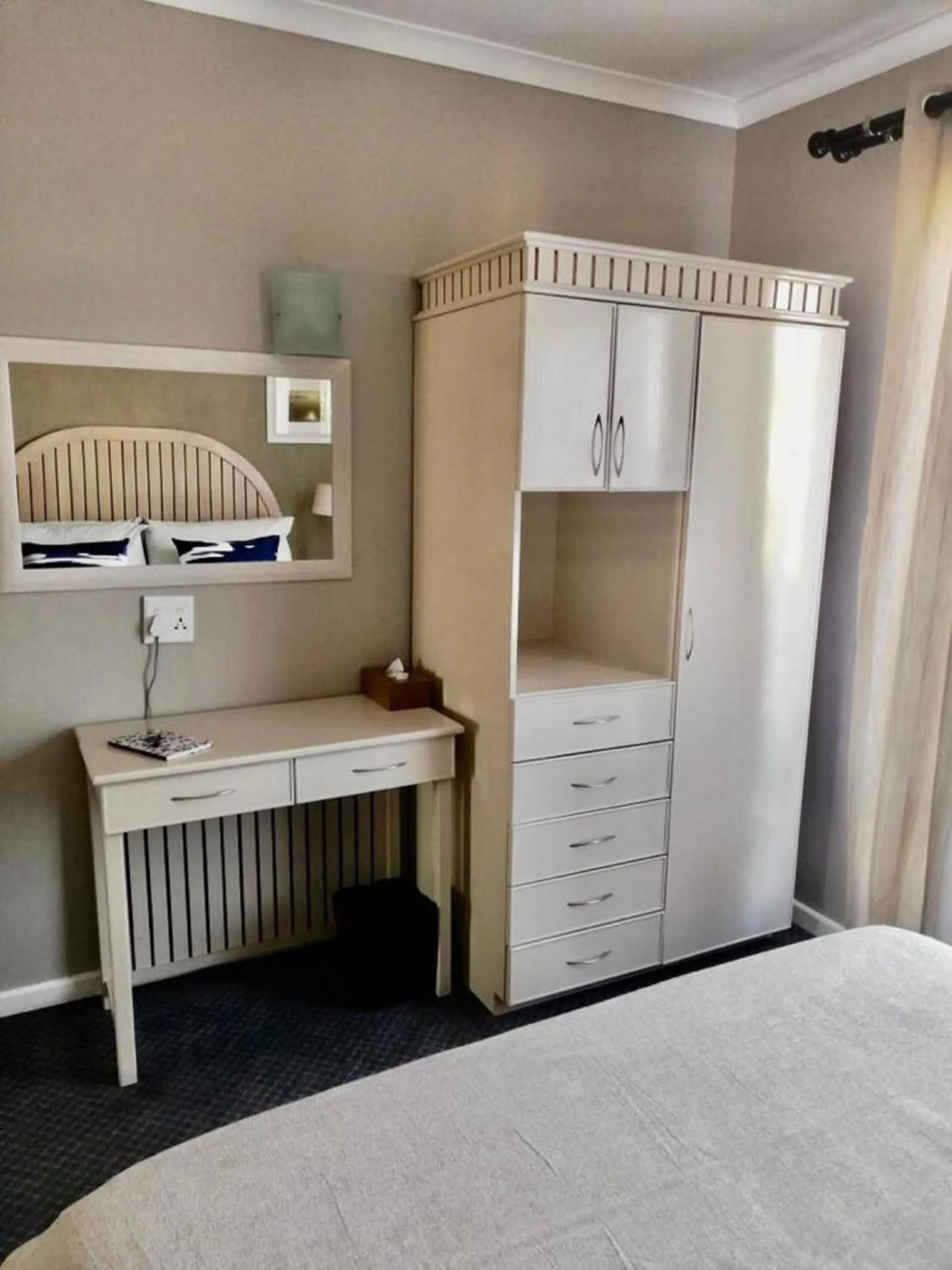 Photo of the whole room, Bed in Cape Town Beachfront Apartments at Leisure Bay