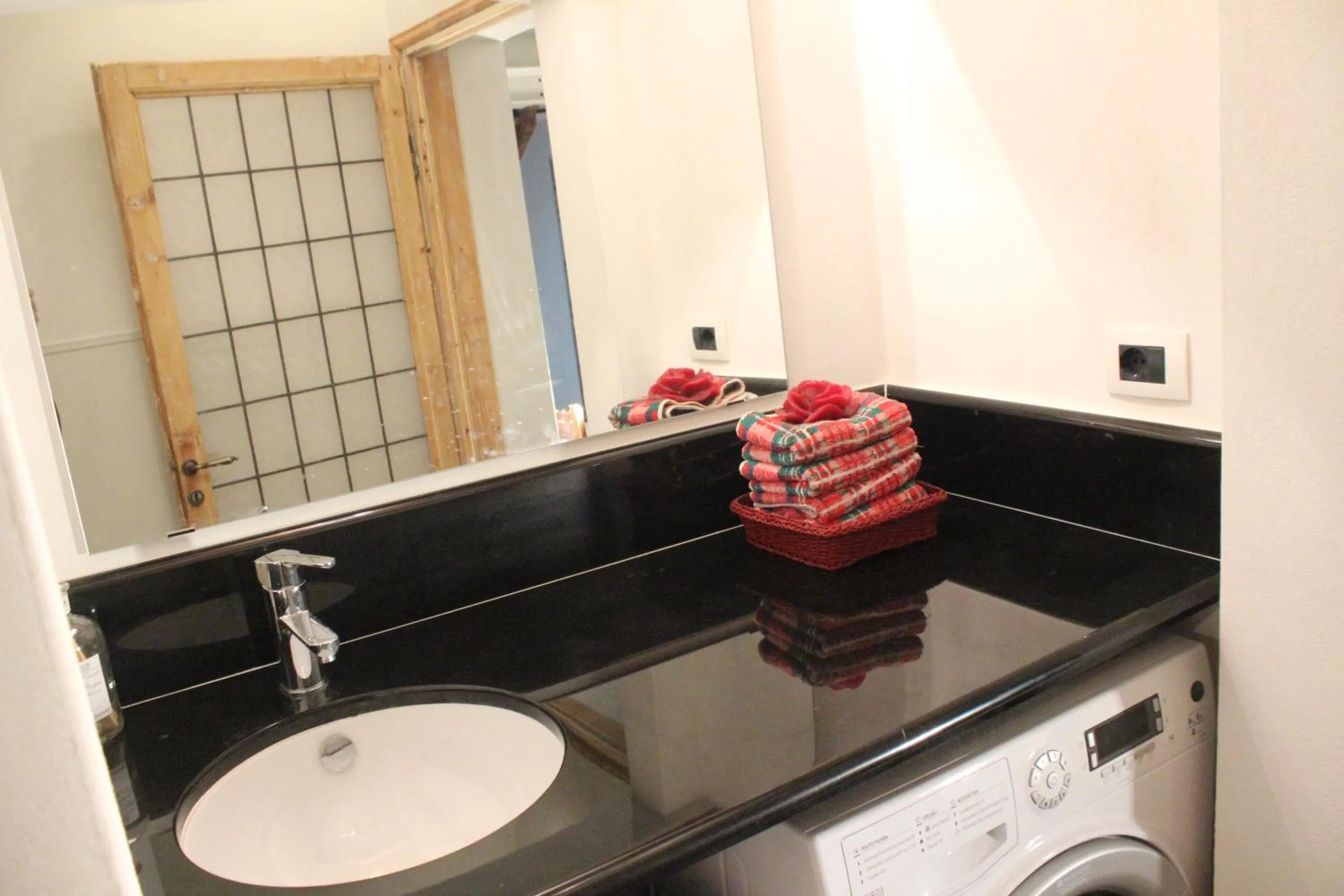 Bathroom in Florence Pitti Loft