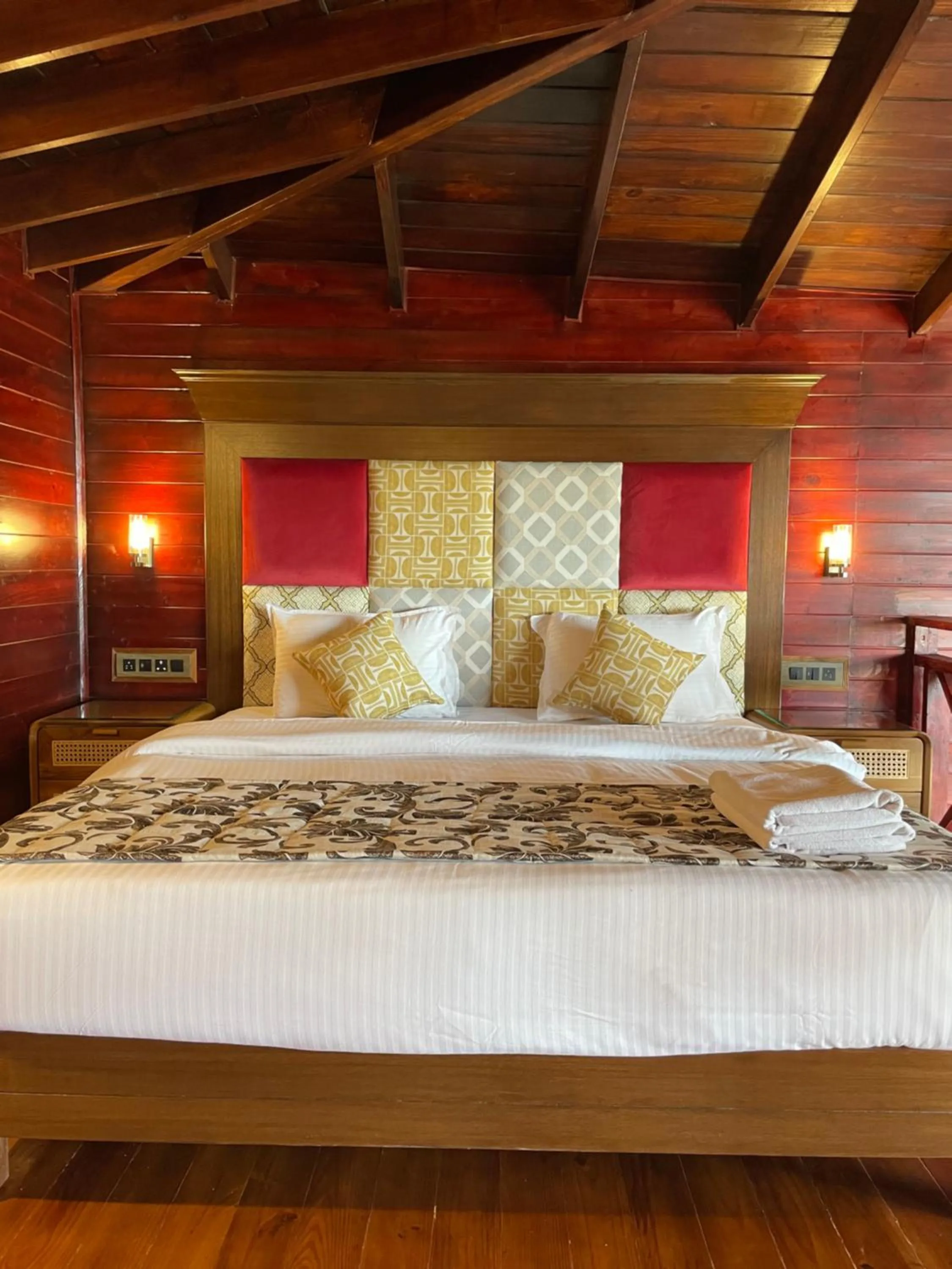 Bed in Western Valley Resorts Ooty