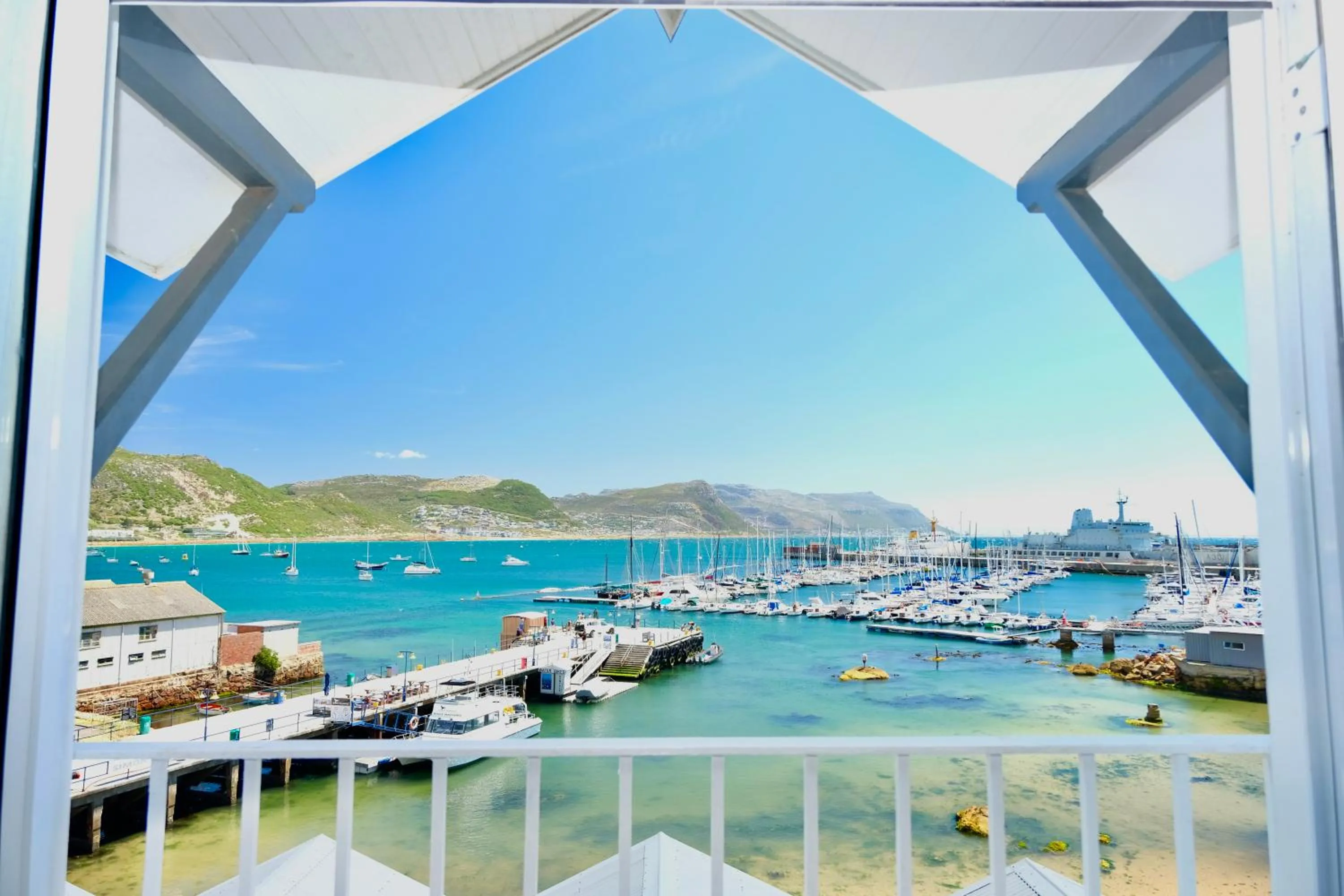 Bedroom in Simon's Town Quayside Hotel