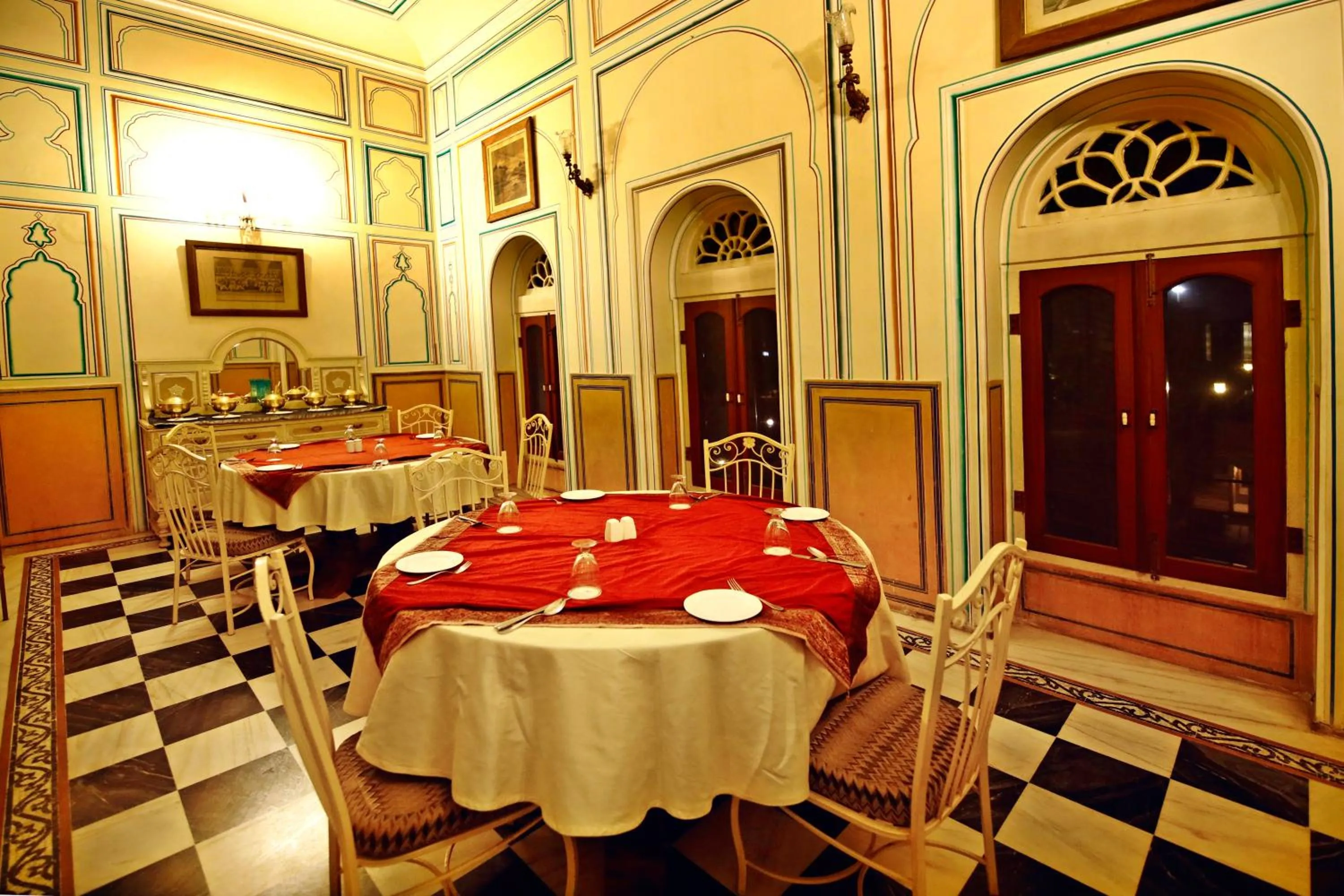 Dining area in Castle Kanota