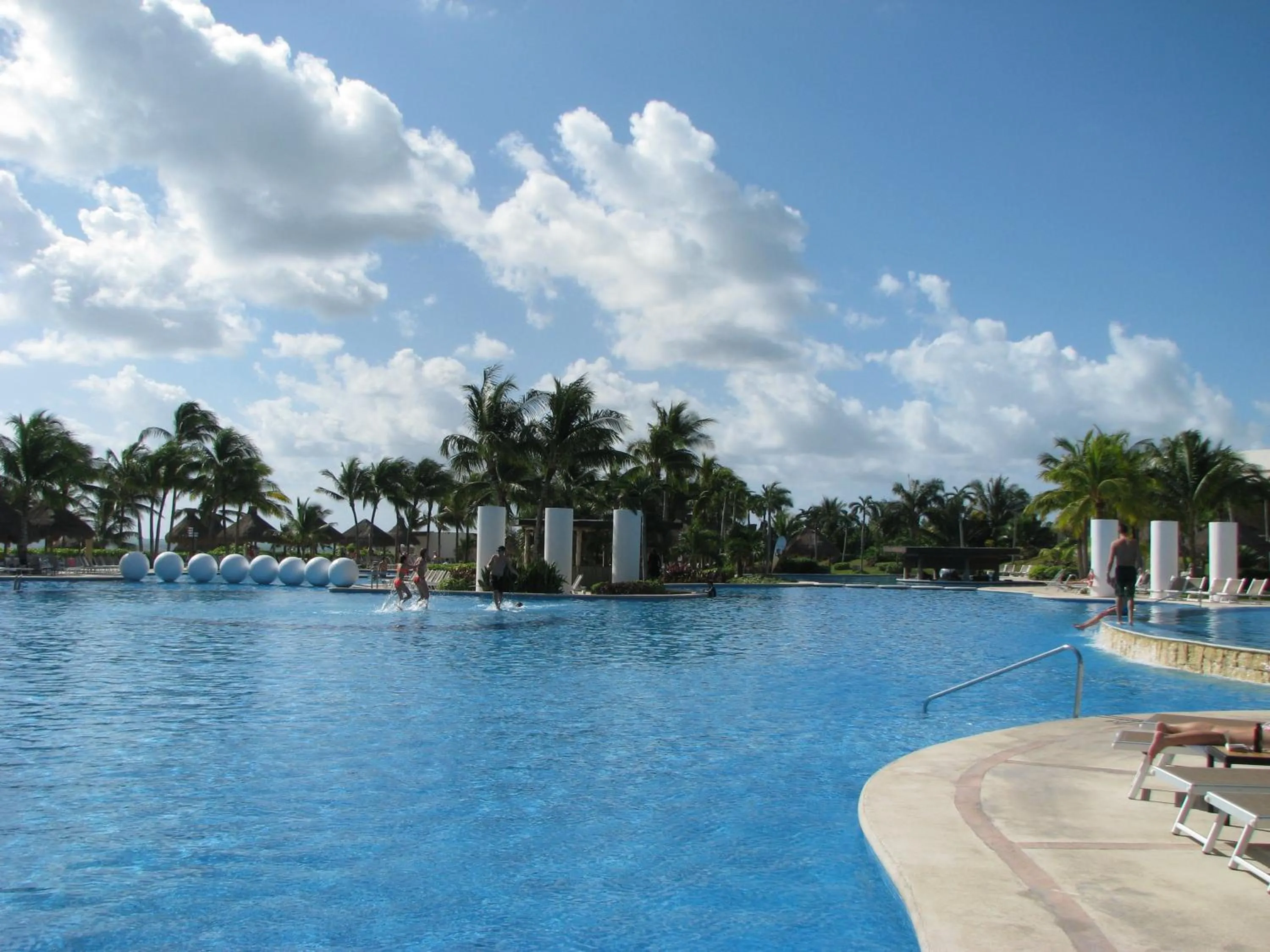 Suites at Mayan Palace Vidanta Resort Riviera Maya