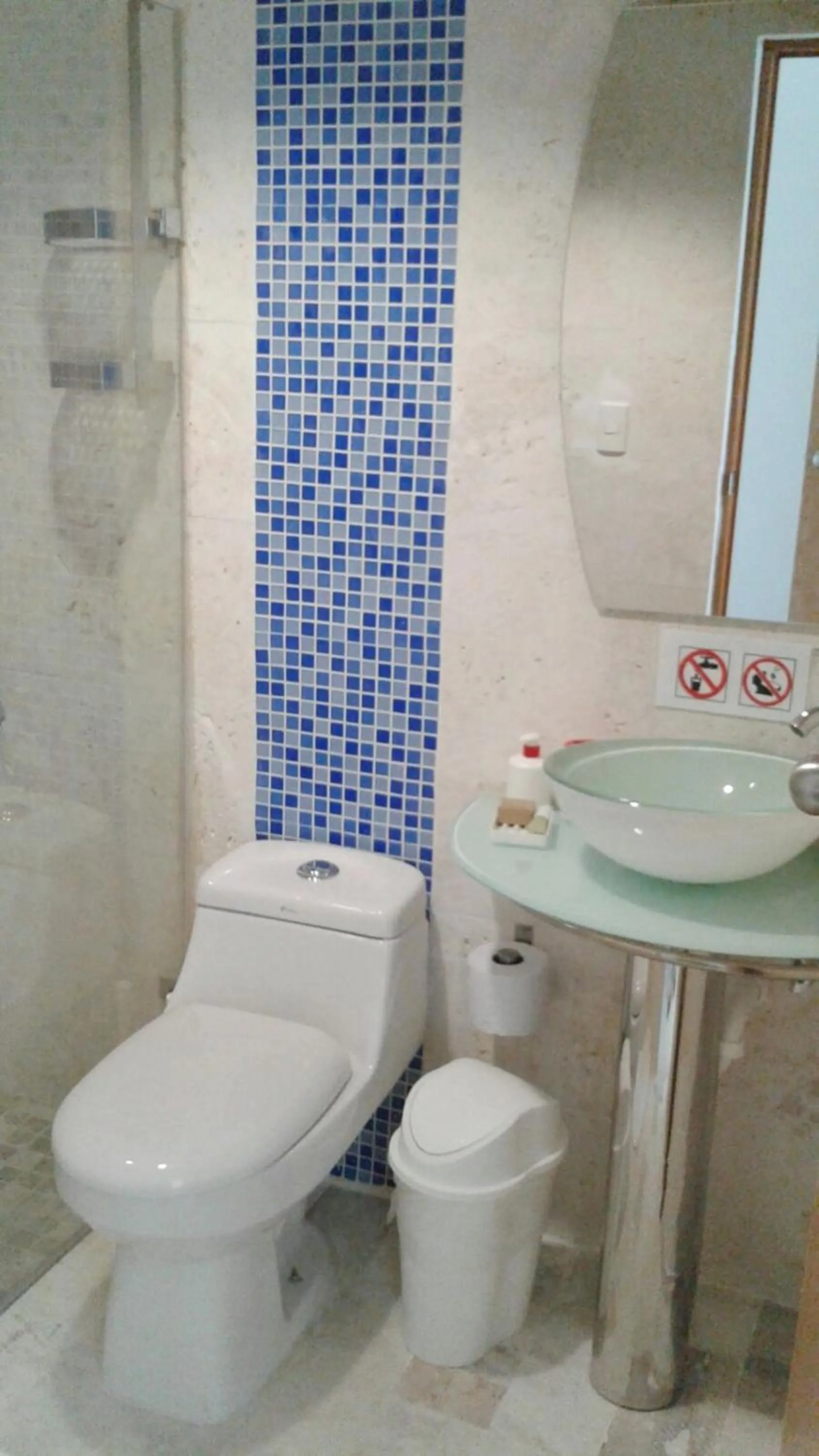 Bathroom in Vista Marina Residence