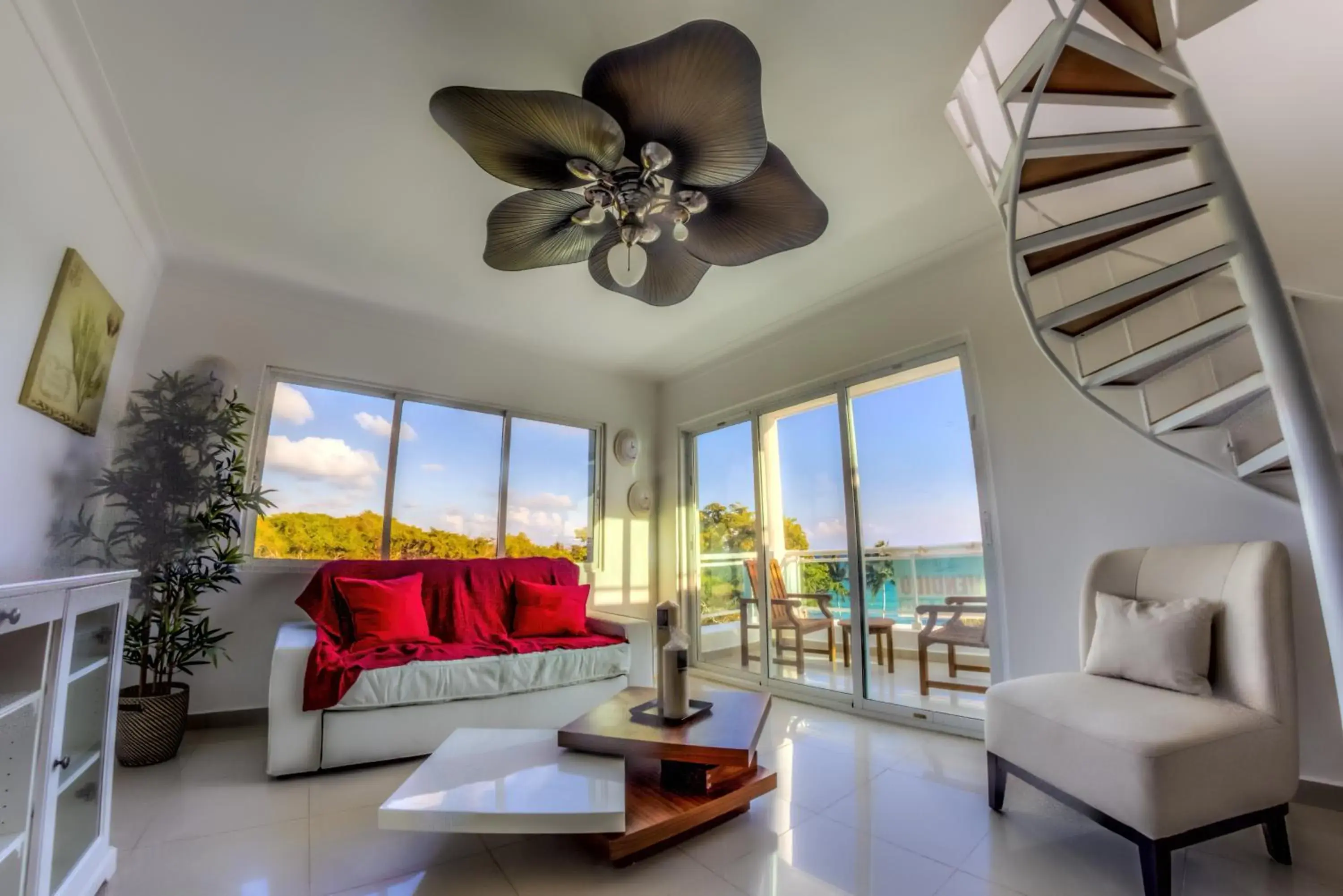 Penthouse Apartment in Vista Marina Residence Penthouse Apartment in Vista Marina Residence