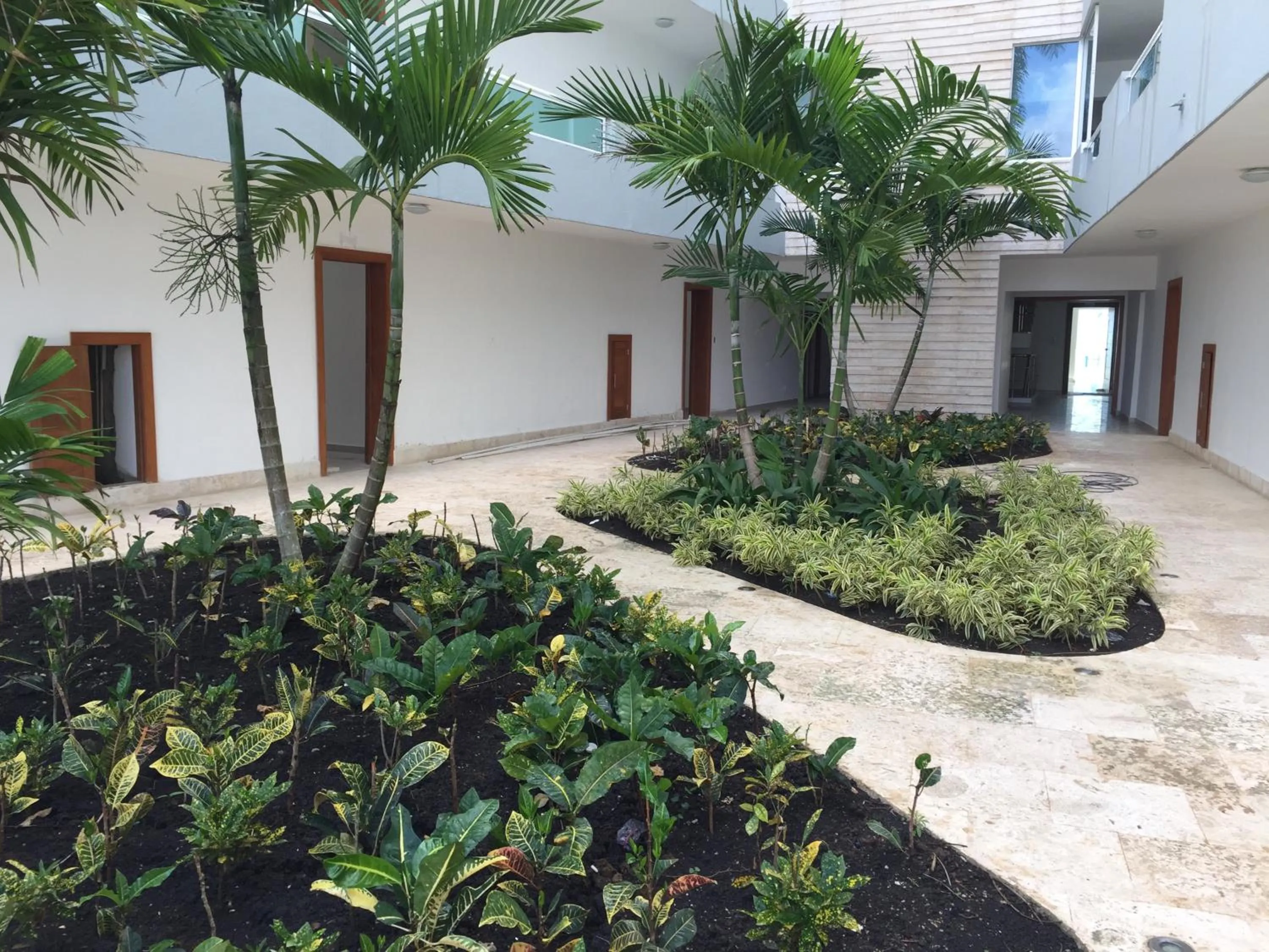 Garden in Vista Marina Residence