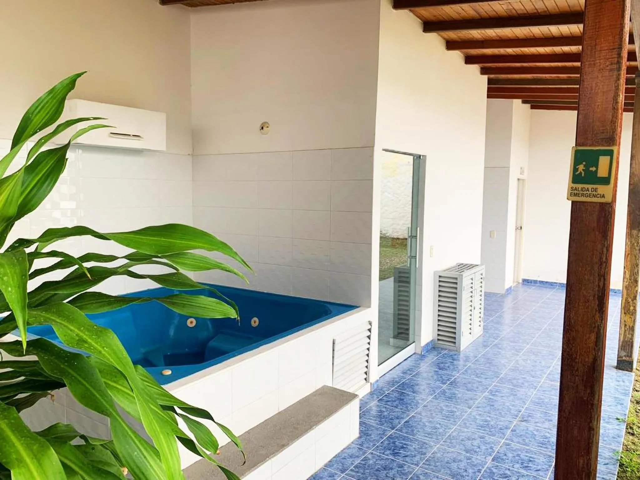 Property building, Bed in Don David Sabana Hotel