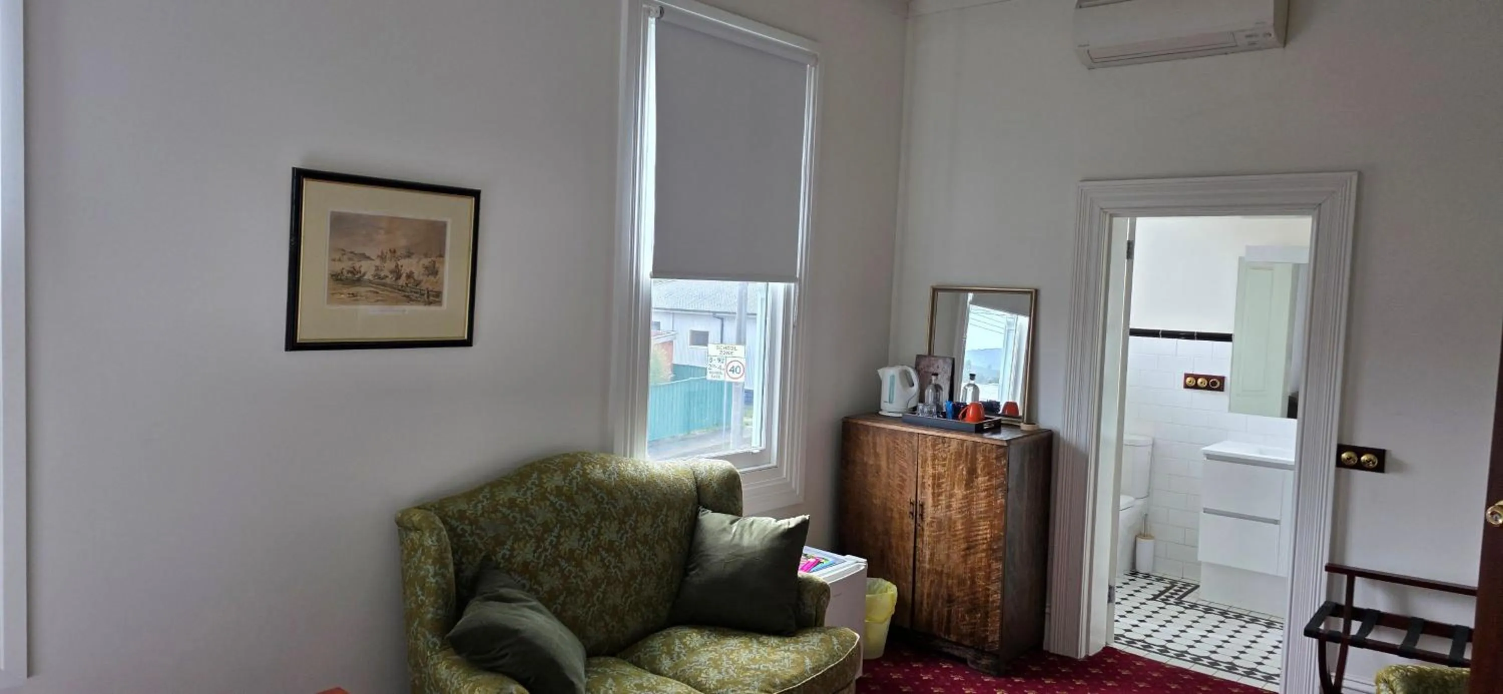 Bathroom in The Corner Hotel Alexandra