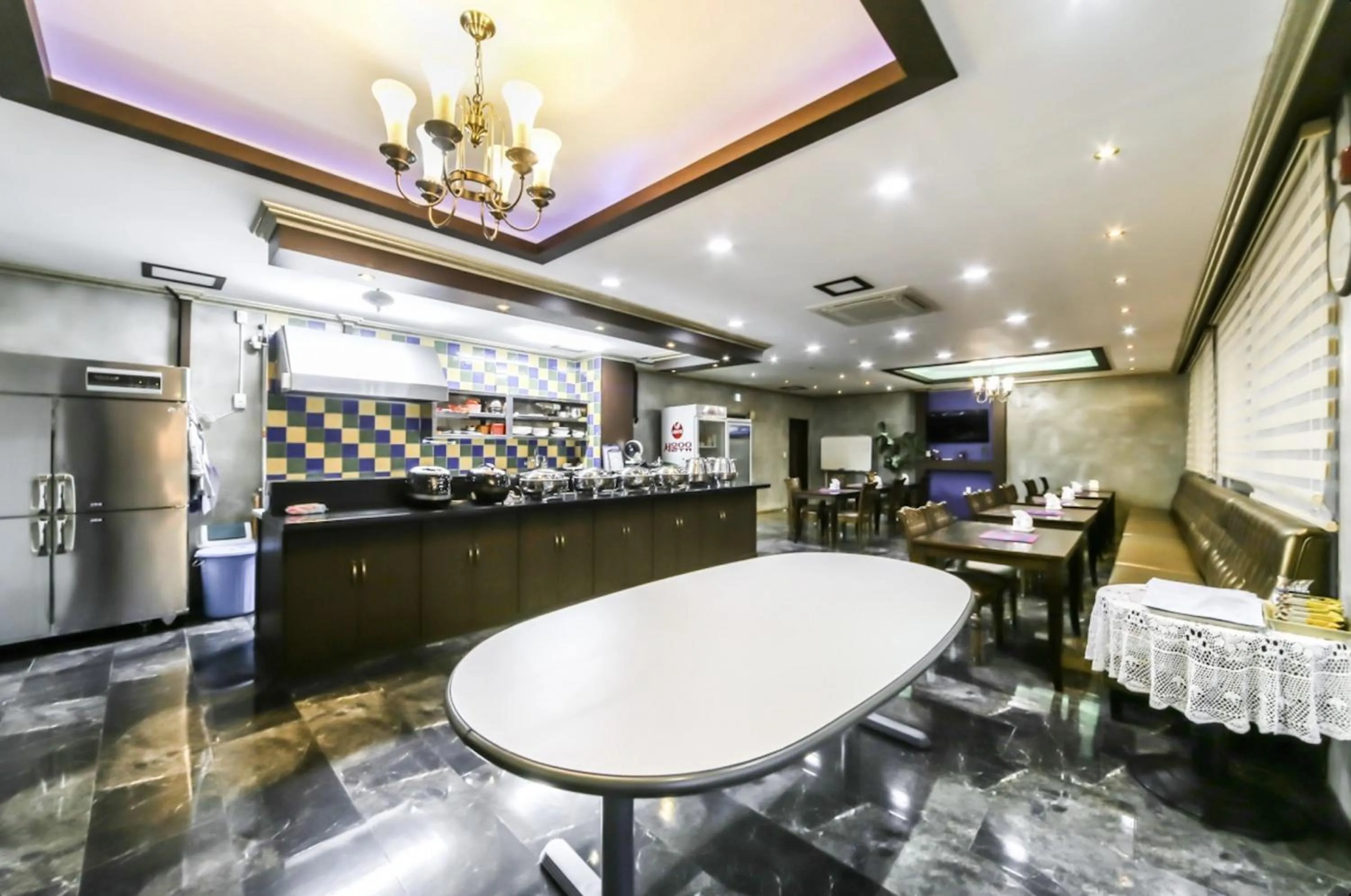 Modern Business Hotel