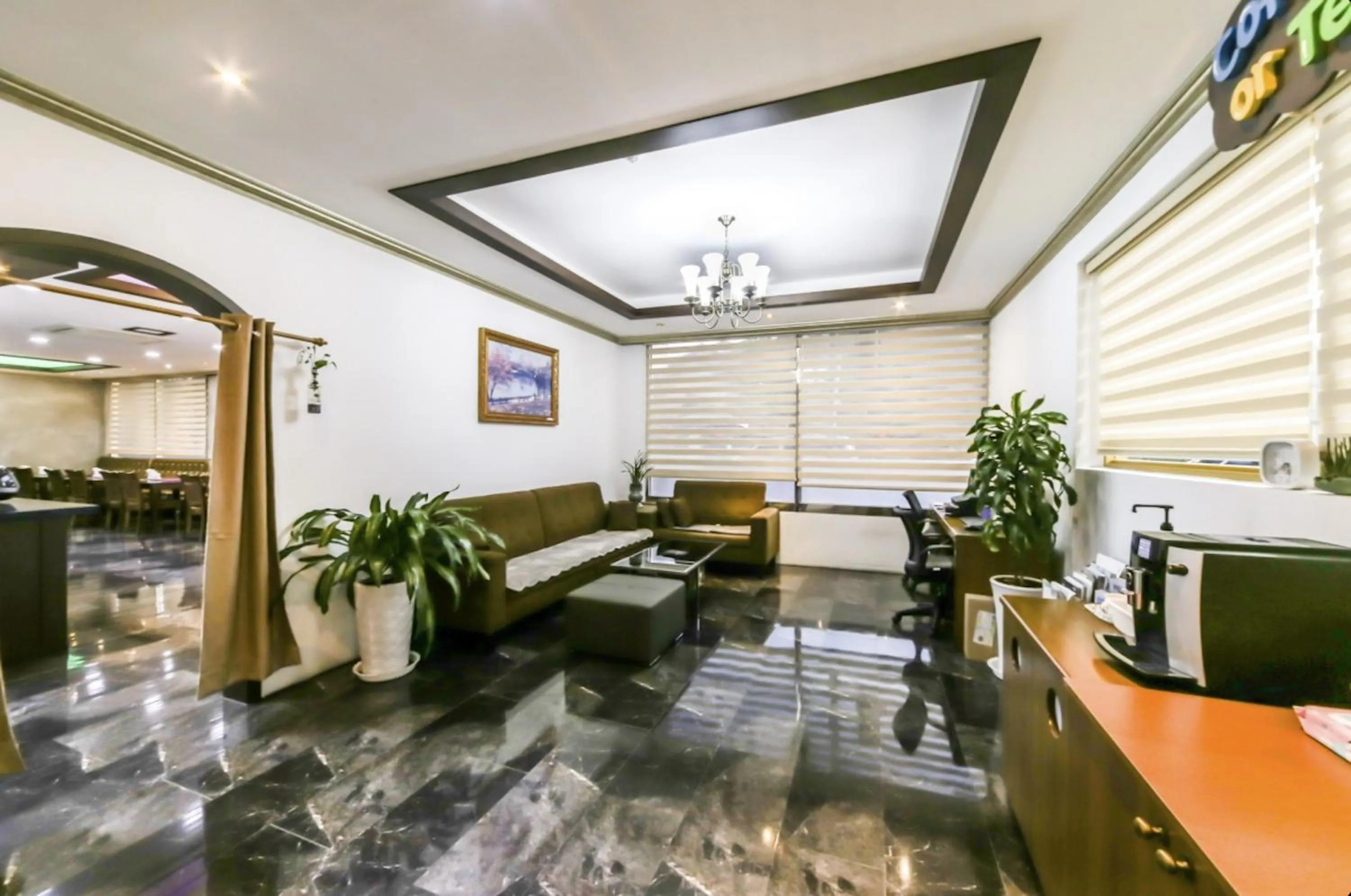 Modern Business Hotel