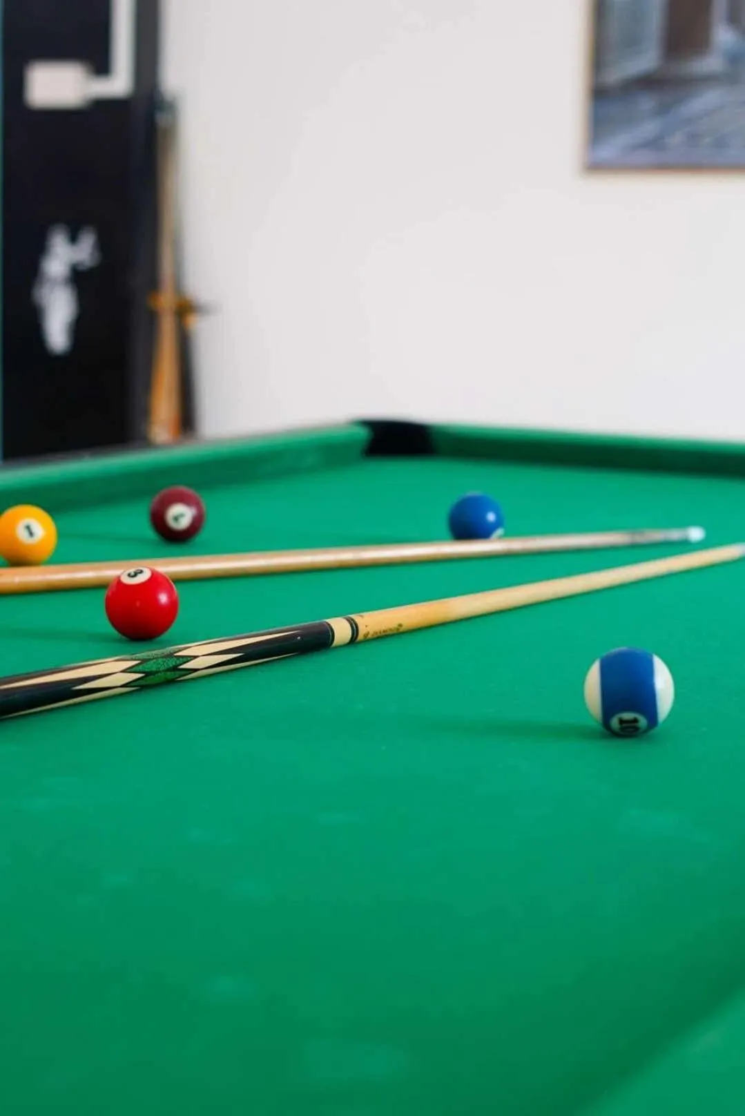 Restaurant/places to eat in Whitesands Beach Resort