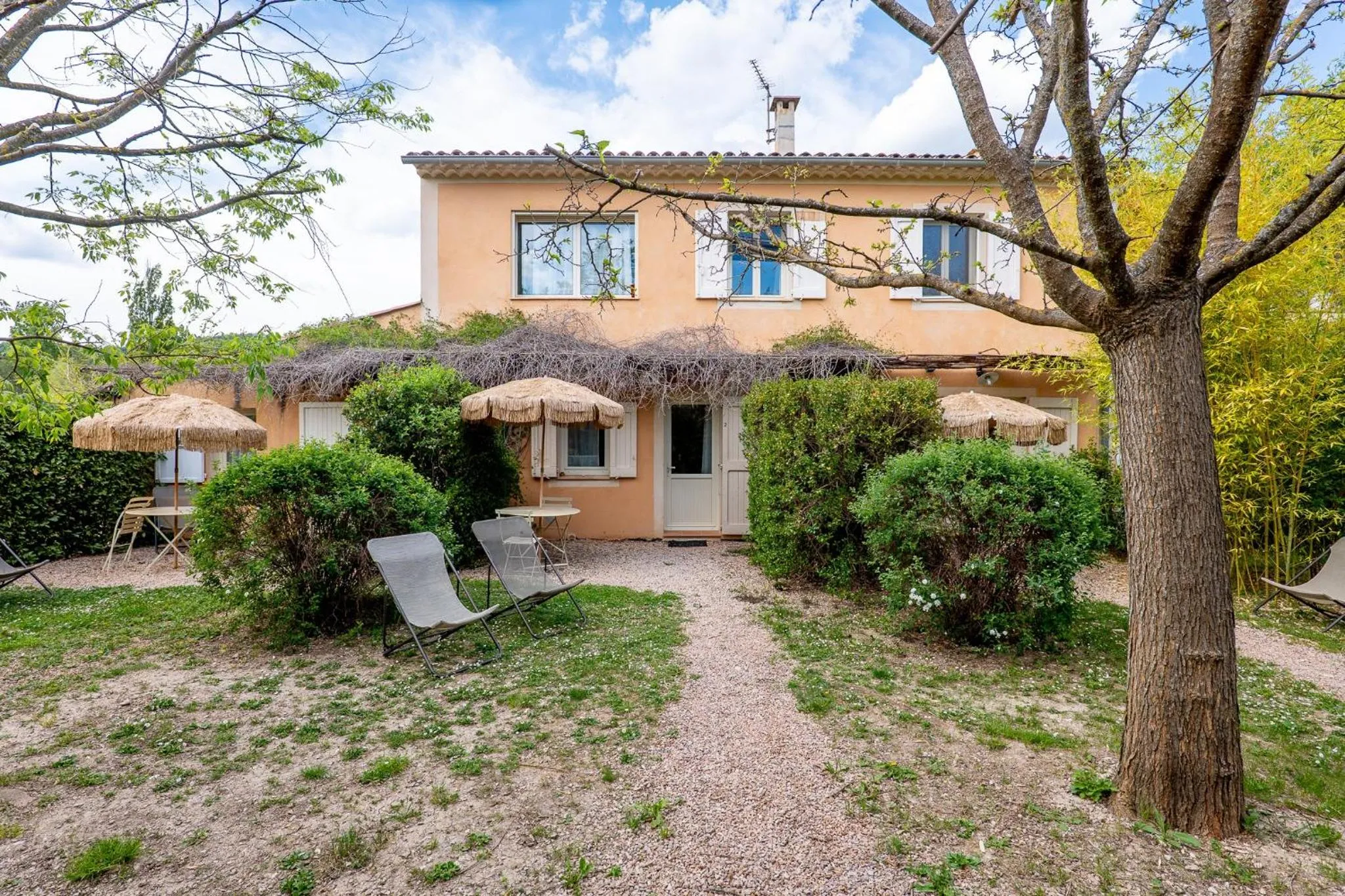 Property building in Le Mas Du Loup