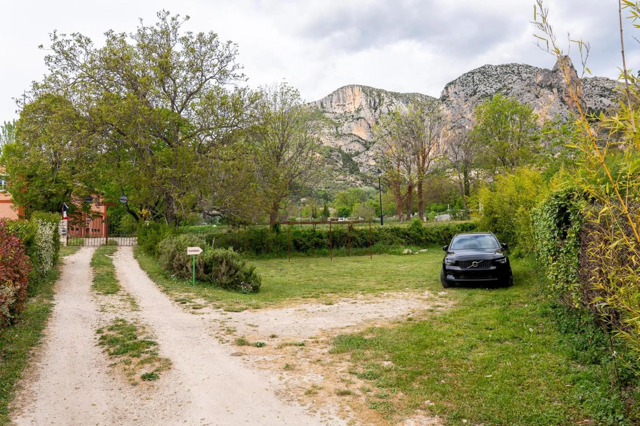 Property building in Le Mas Du Loup