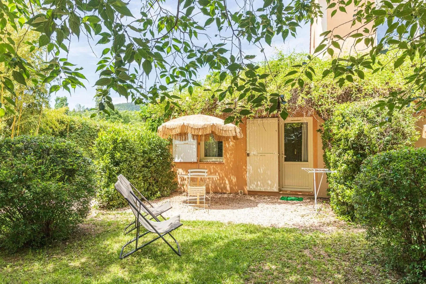 Property building in Le Mas Du Loup