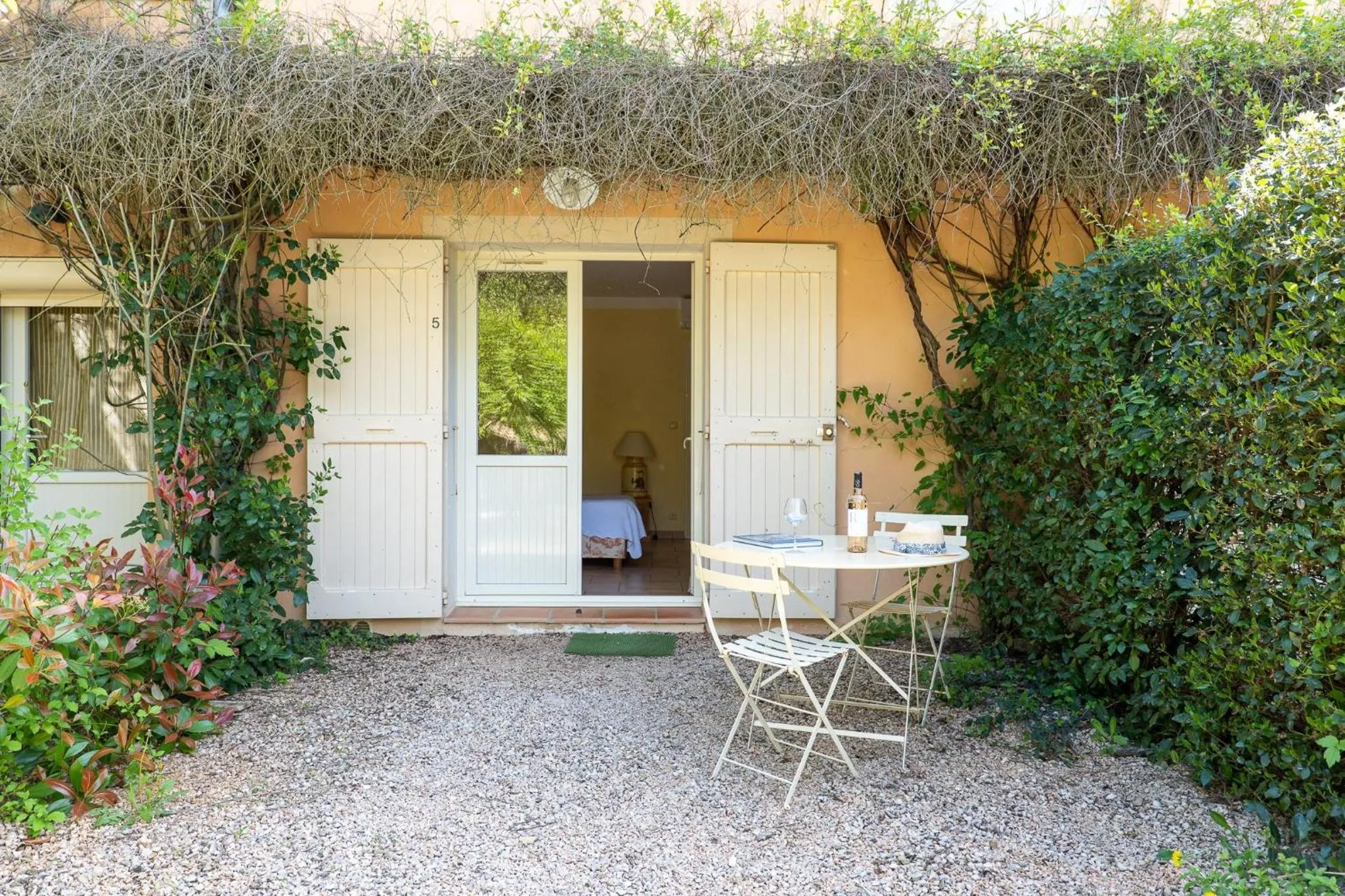 Property building in Le Mas Du Loup