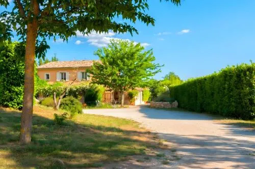Property building in Le Mas Du Loup
