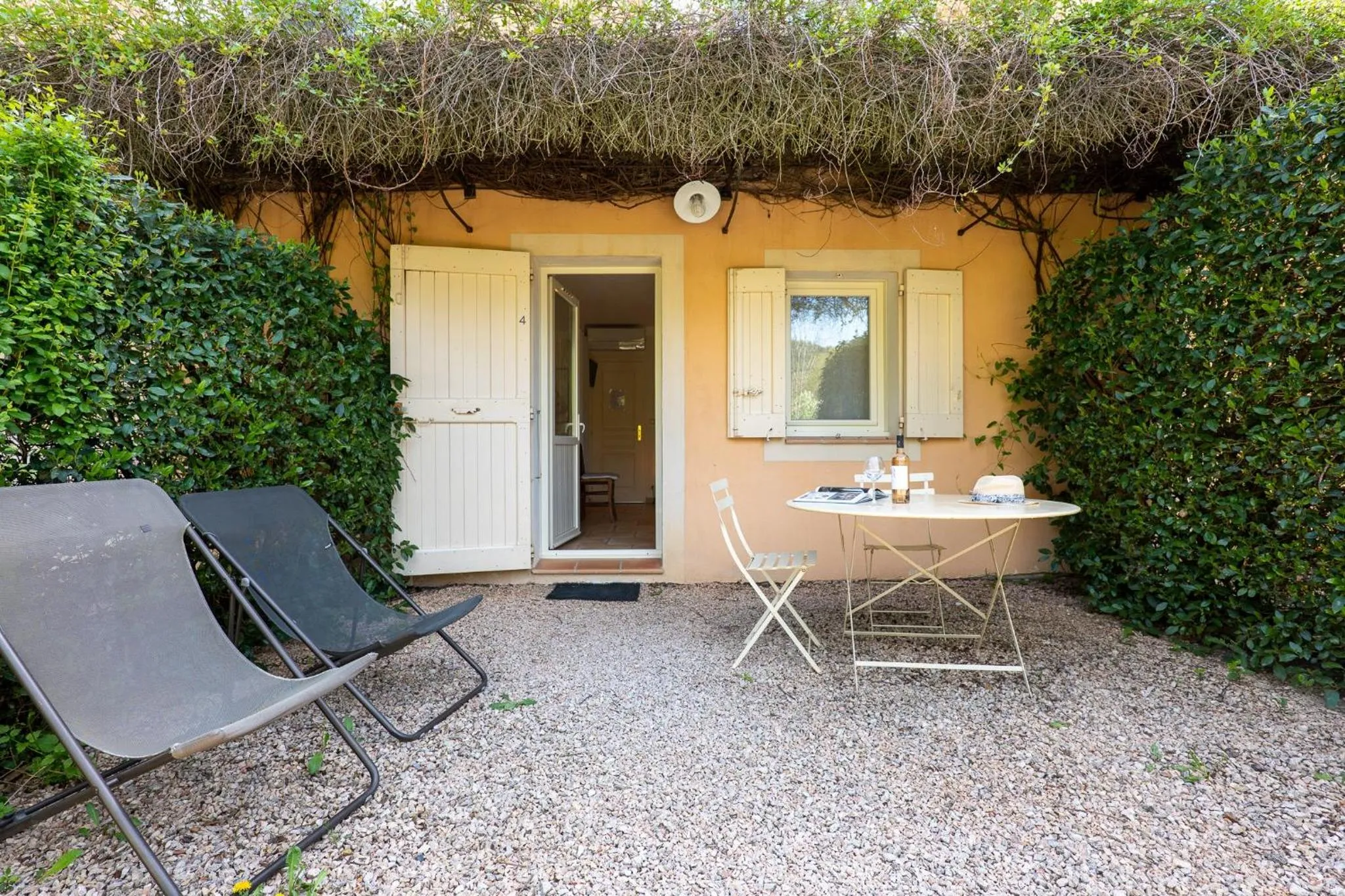 Property building in Le Mas Du Loup
