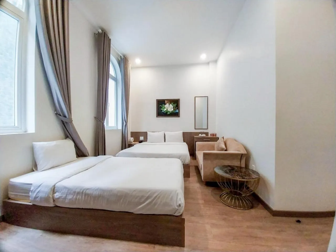 Bed in Ami Hotel Dalat