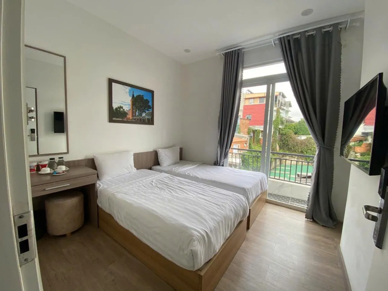 Bed in Ami Hotel Dalat