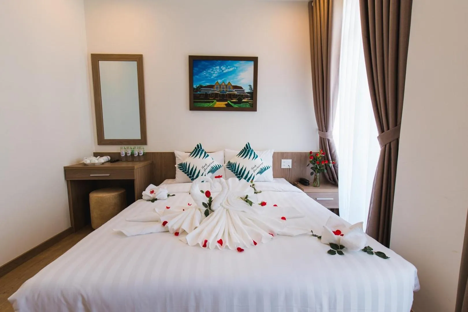 Bed in Ami Hotel Dalat