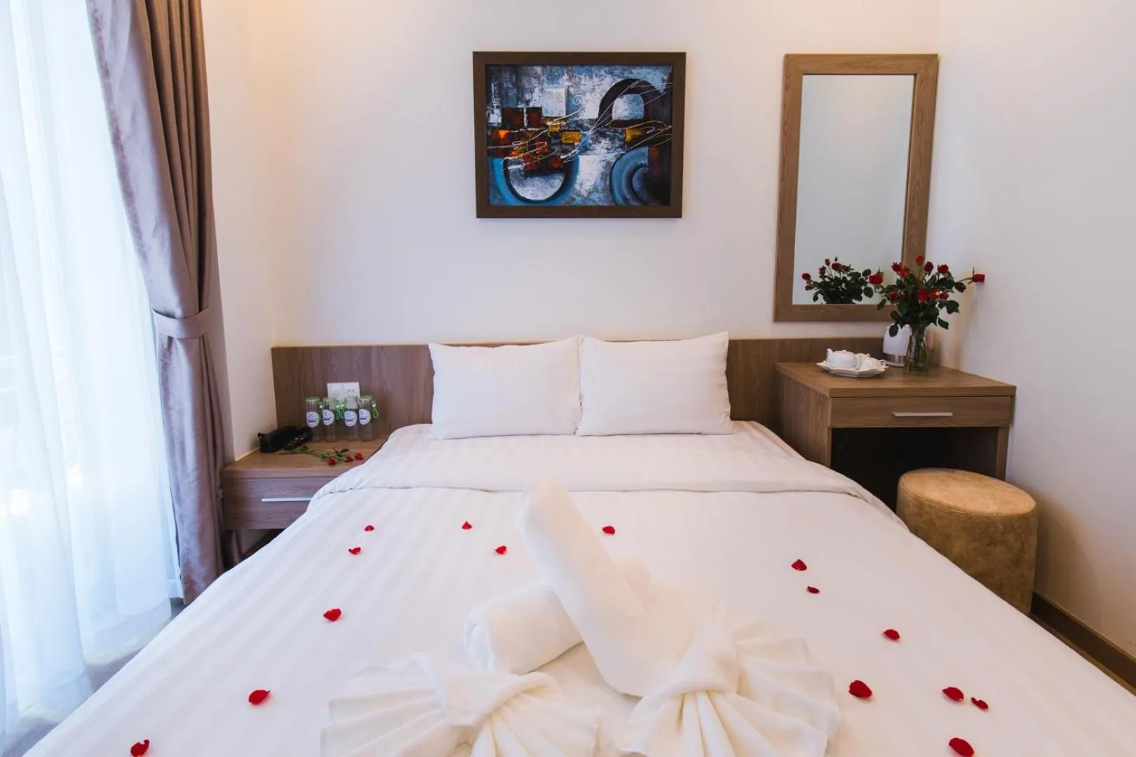 Bed in Ami Hotel Dalat