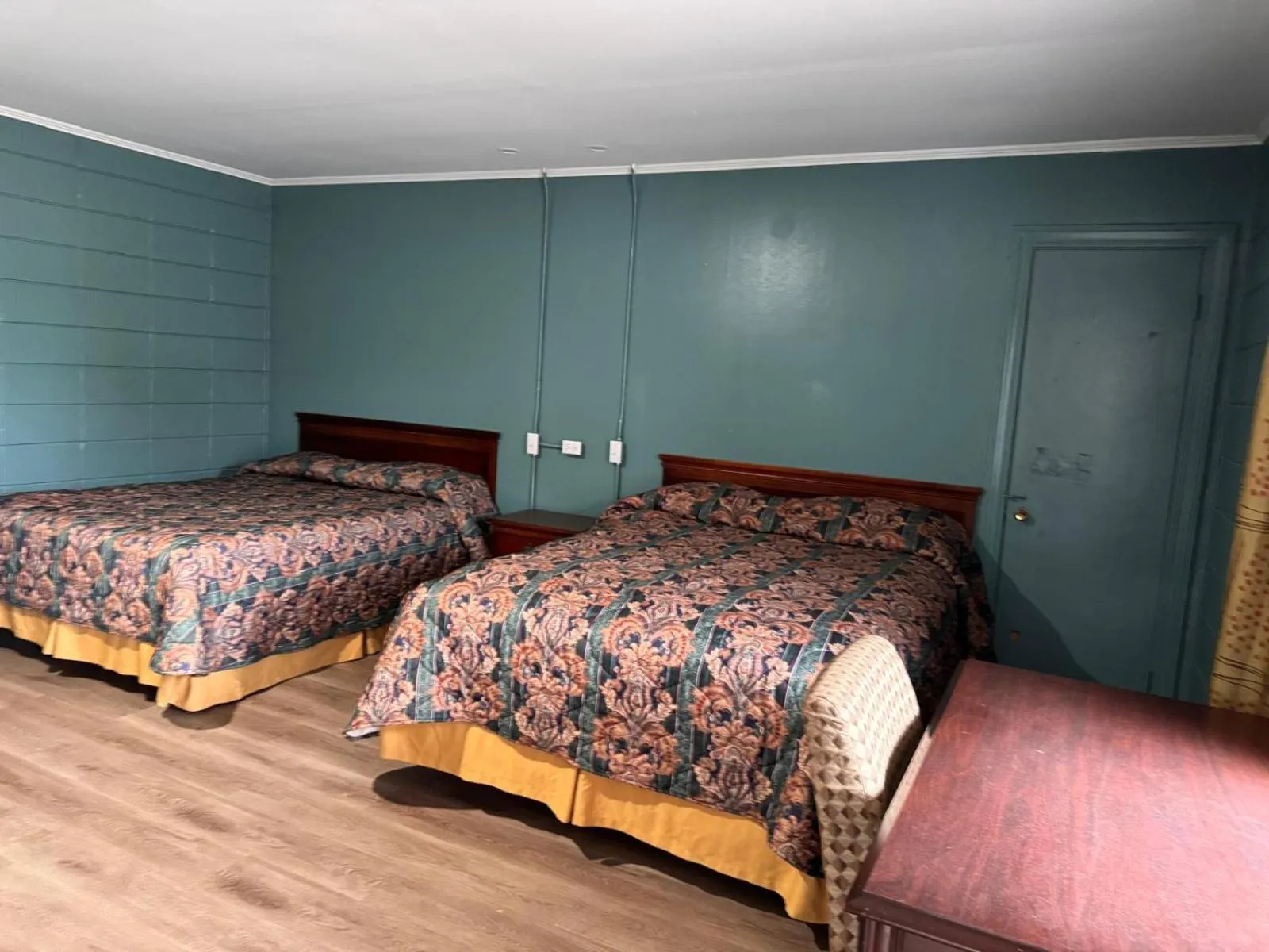 Bedroom, Bed in Walkers Inn Dothan by Hotel O