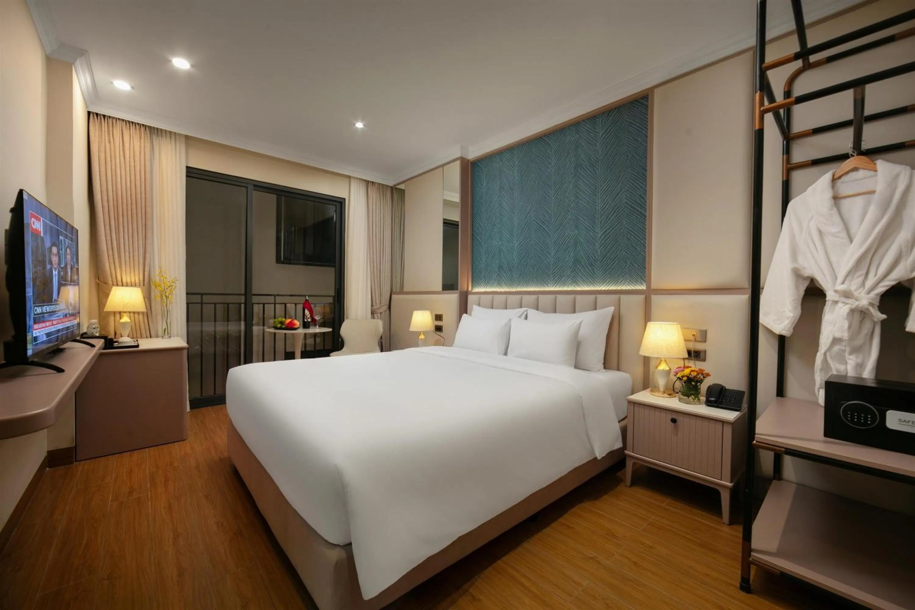 View (from property/room), Bed in Dong Xuan Boutique Hotel