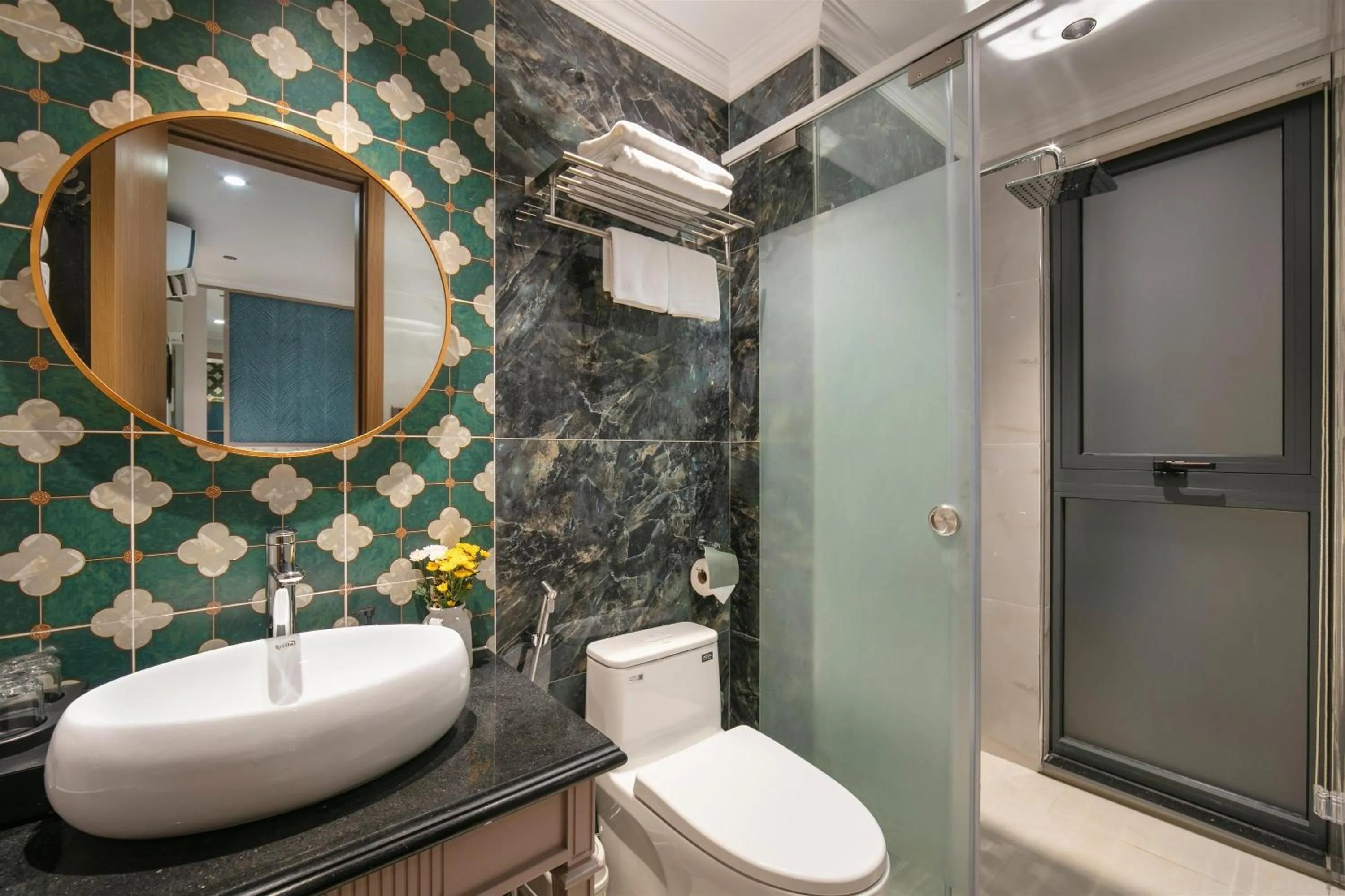 Bathroom in Dong Xuan Boutique Hotel