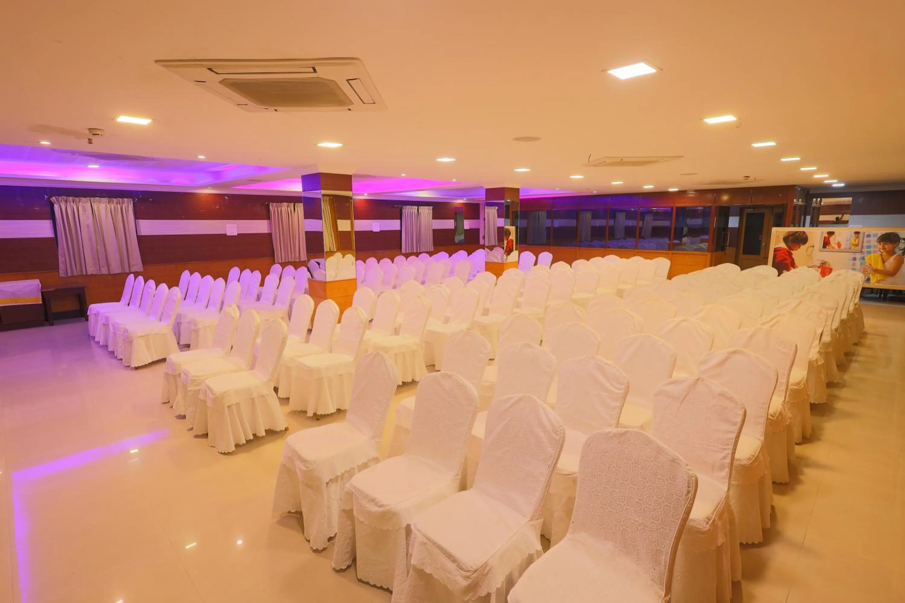 Hotel PVK Grand Dindigul