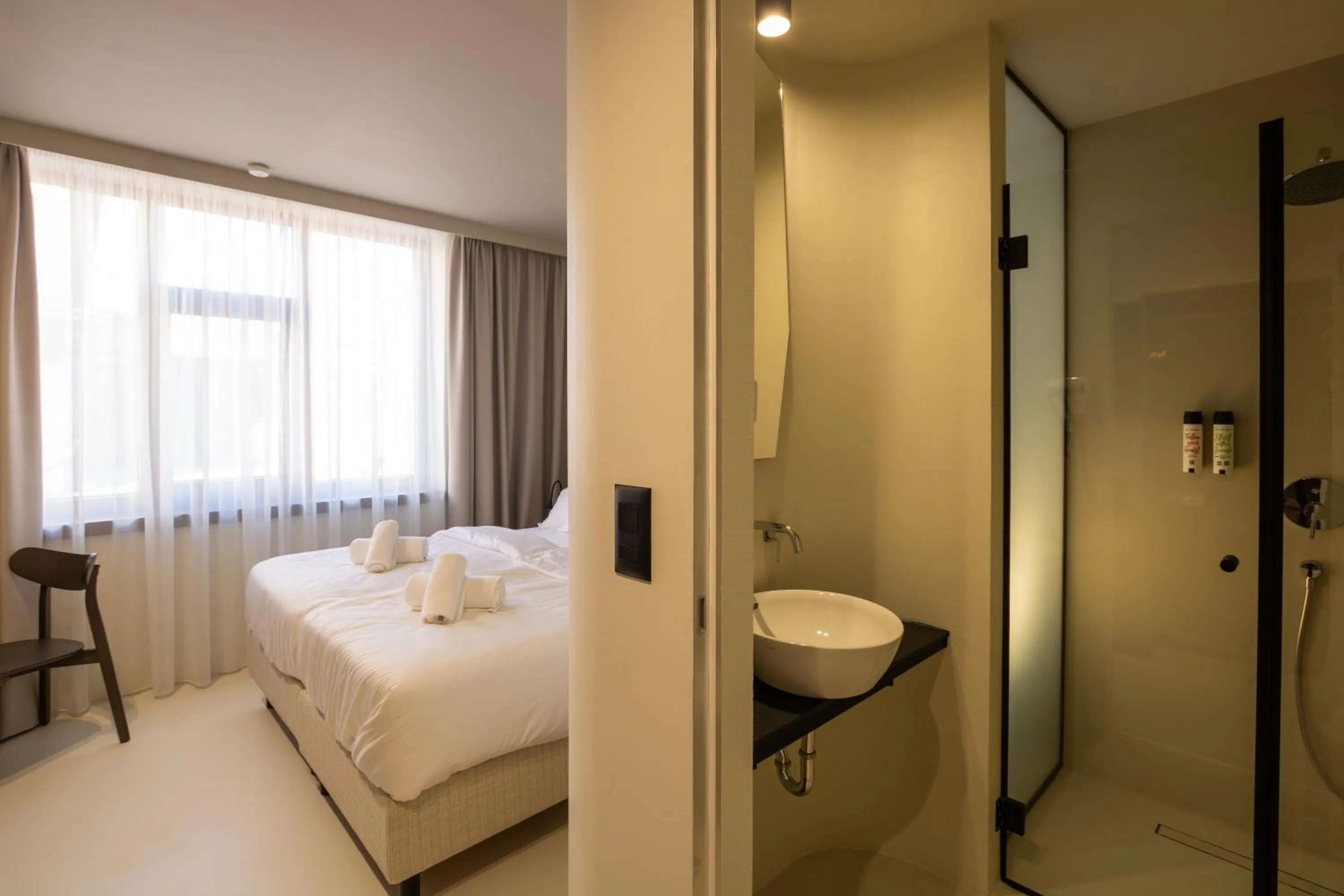 Bed in Boutique Hotel OPERA