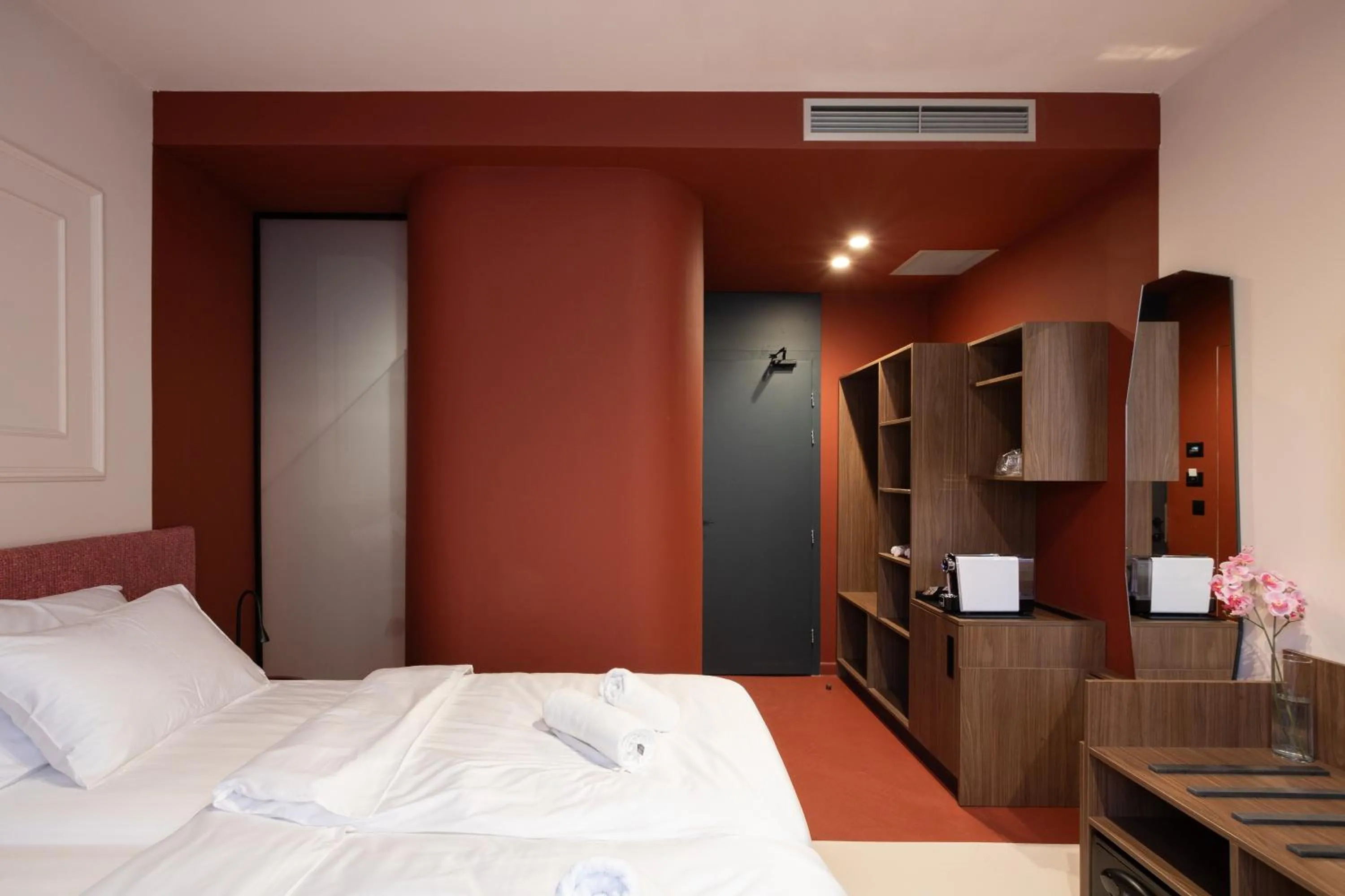 Bed in Boutique Hotel OPERA
