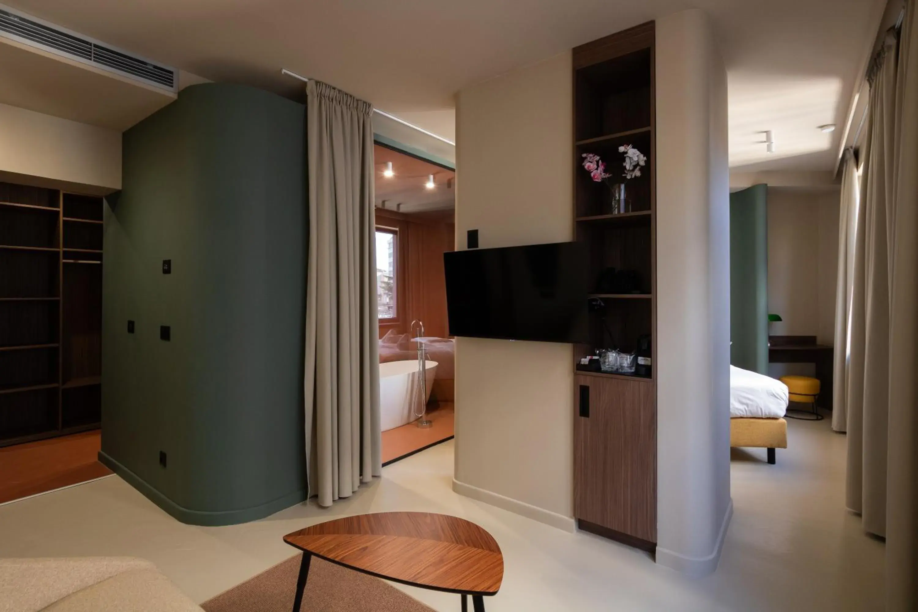 Presidential Suite - single occupancy in Boutique Hotel OPERA Presidential Suite - single occupancy in Boutique Hotel OPERA